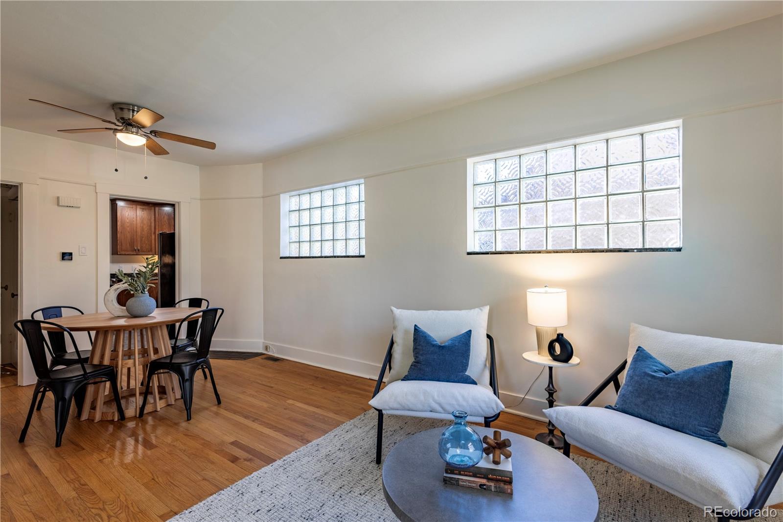 MLS Image #13 for 1836 s grant street,denver, Colorado