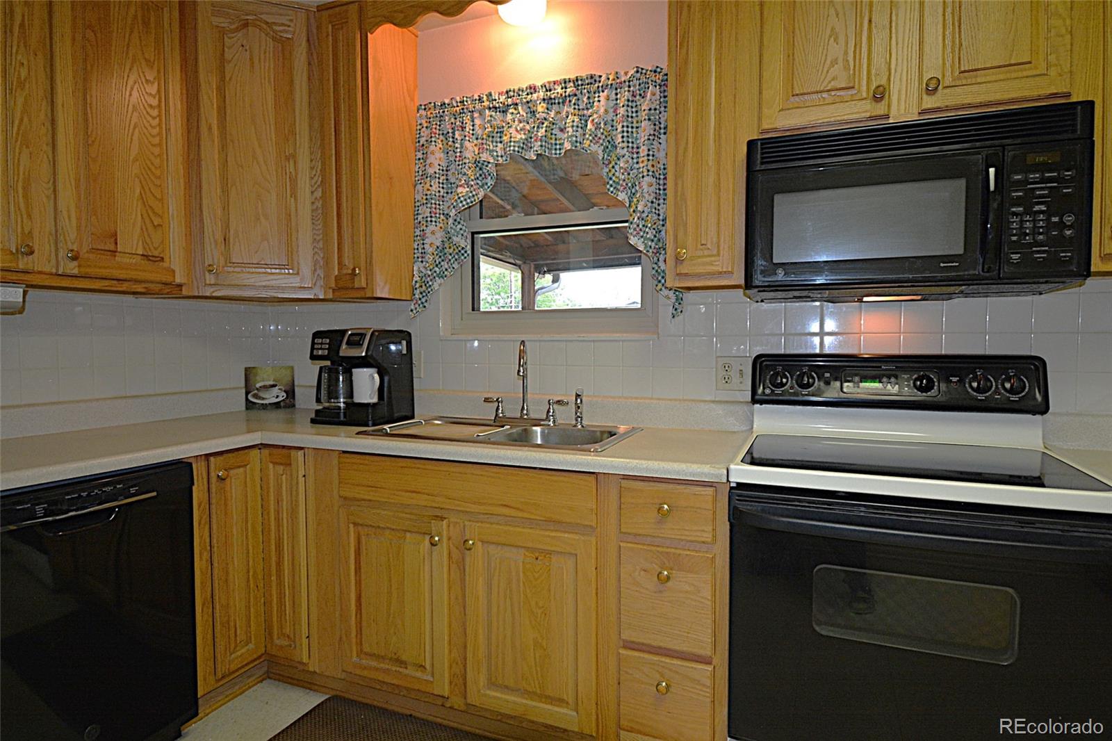 MLS Image #21 for 11823  williams way,northglenn, Colorado