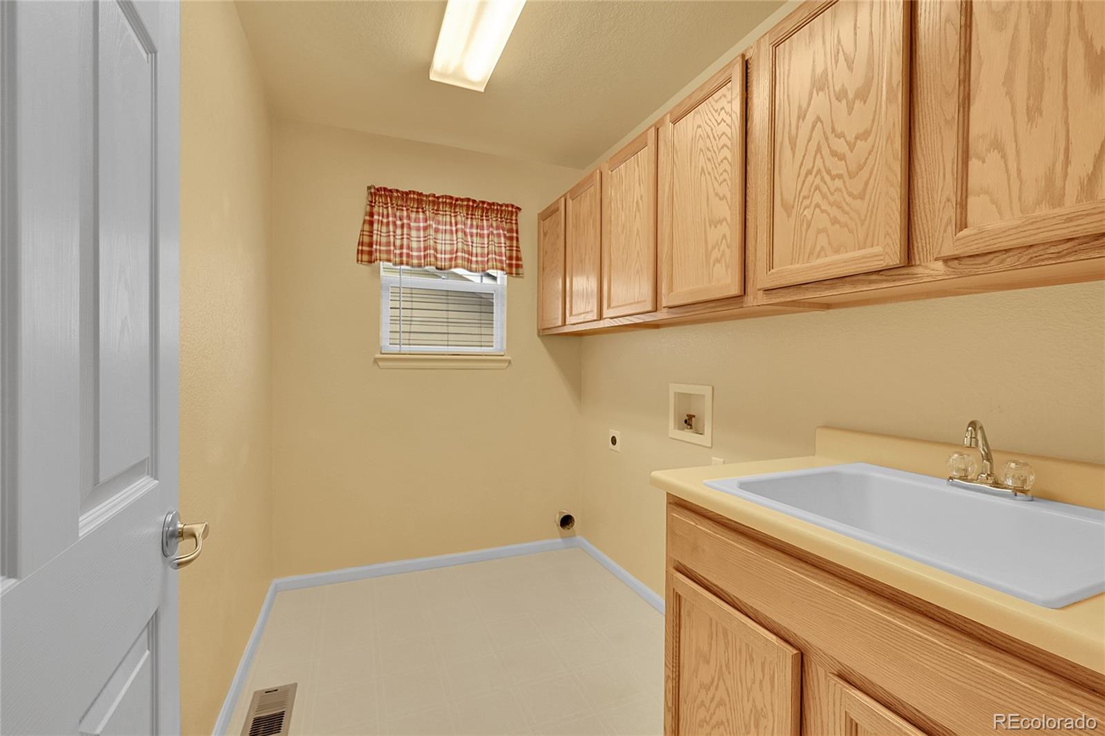 MLS Image #22 for 3590 s malaya street,aurora, Colorado