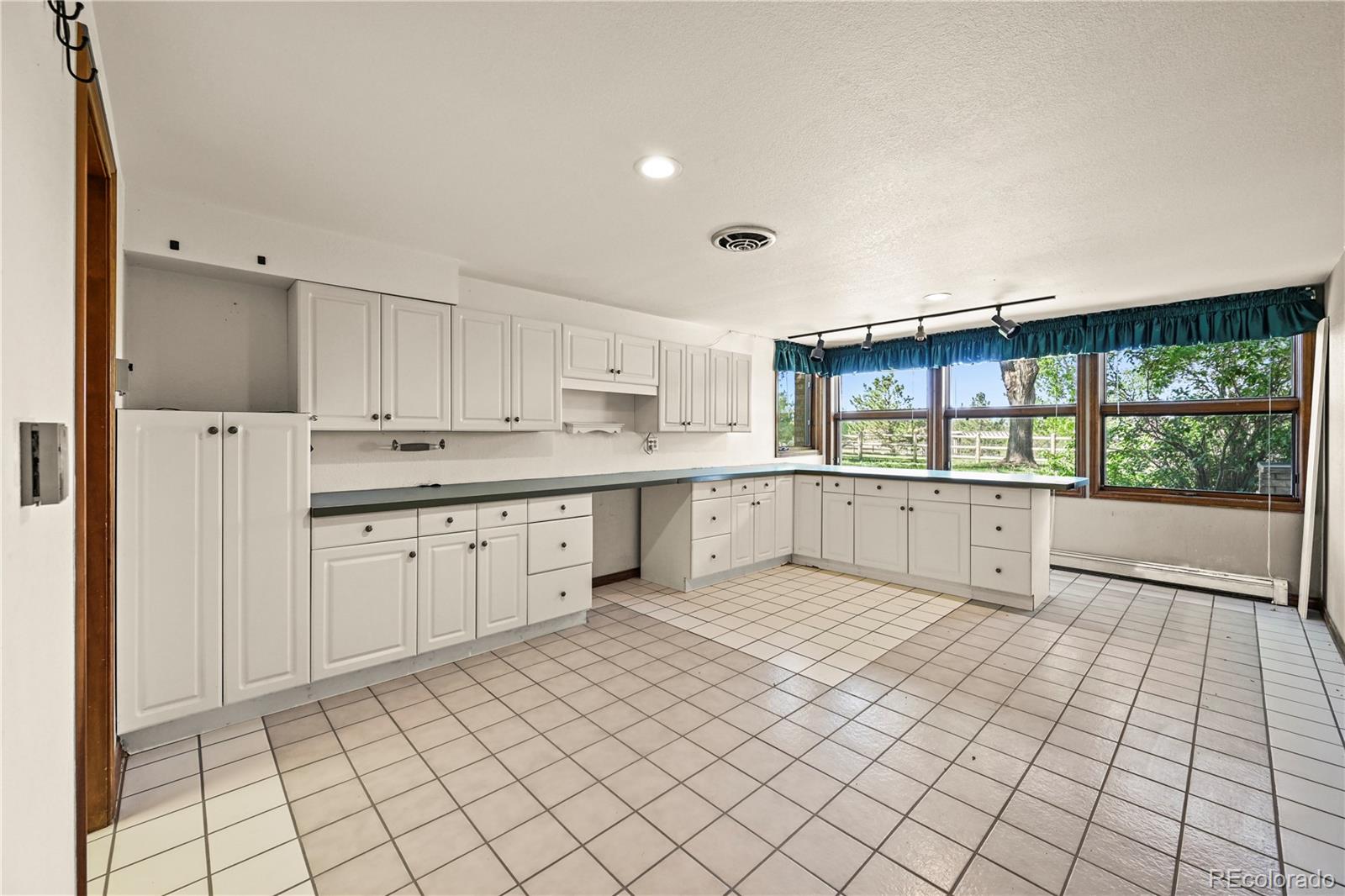 MLS Image #35 for 11510  lewistown street,commerce city, Colorado