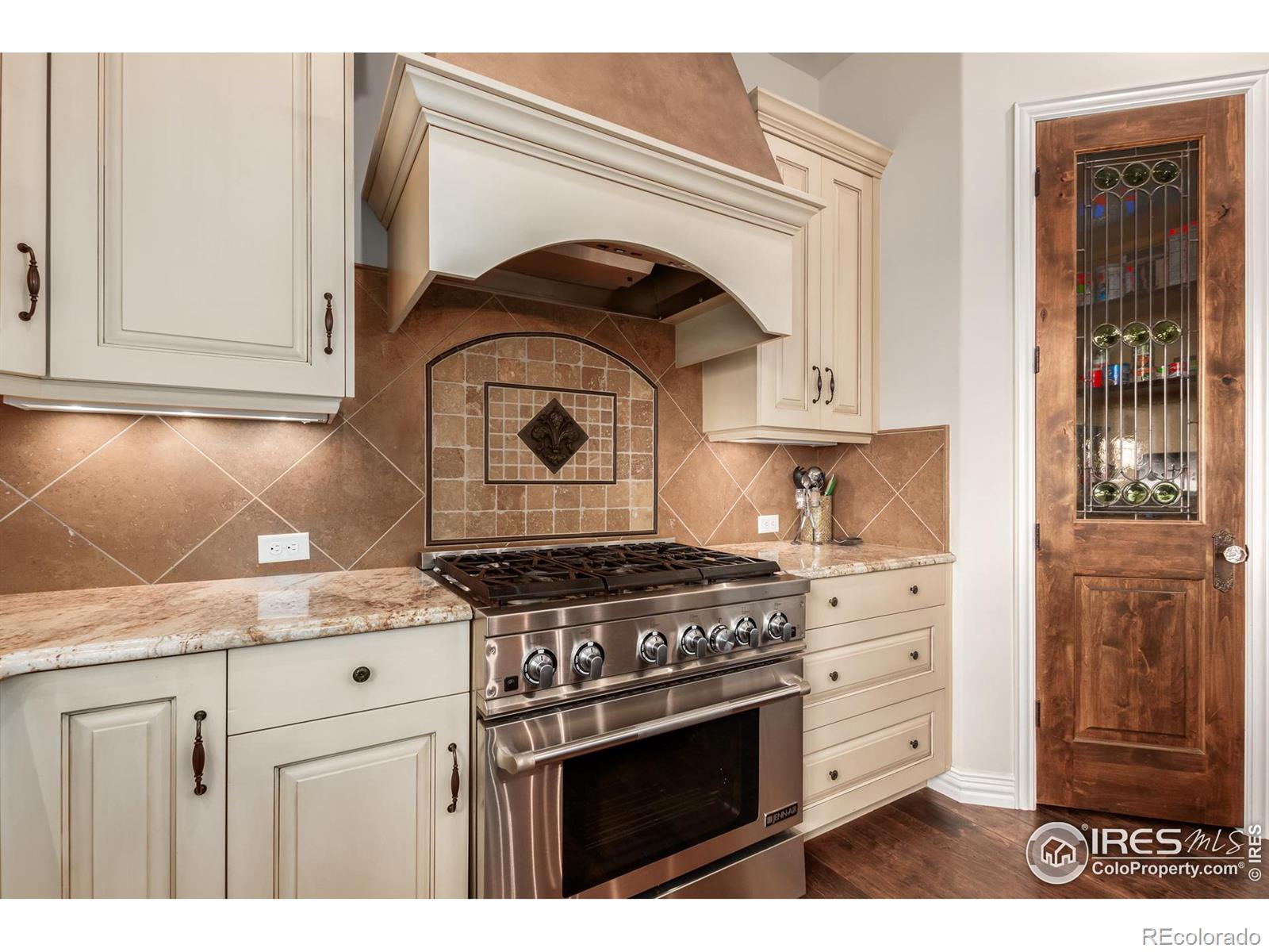MLS Image #15 for 6974  ridgeline drive,timnath, Colorado