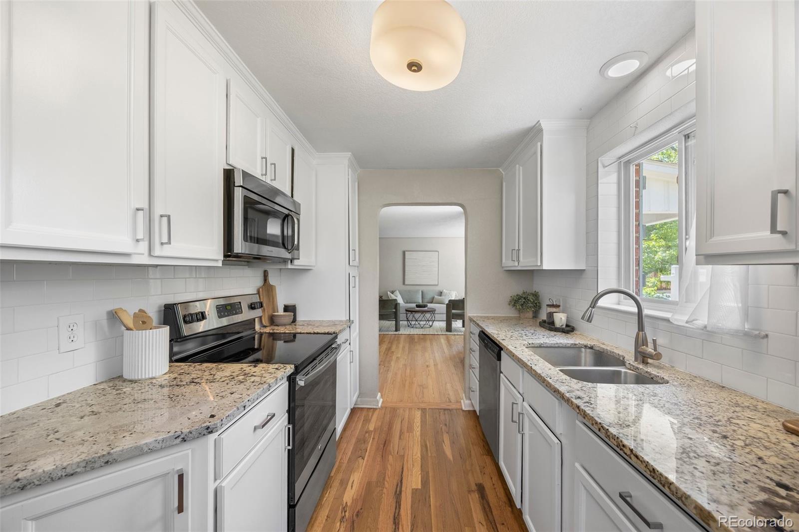 MLS Image #10 for 3401 e 13th avenue,denver, Colorado