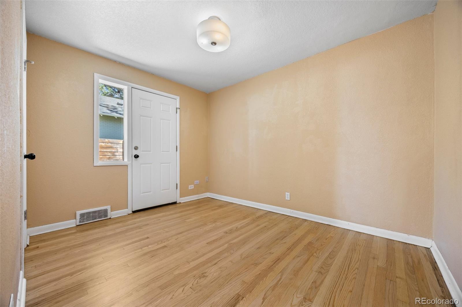 MLS Image #13 for 3401 e 13th avenue,denver, Colorado