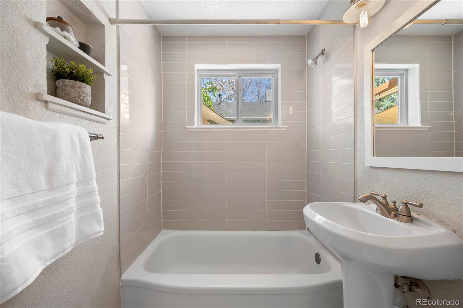 MLS Image #15 for 3401 e 13th avenue,denver, Colorado