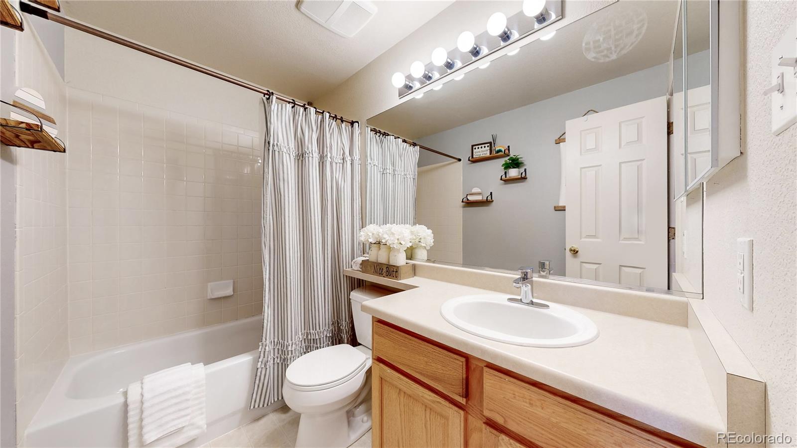 MLS Image #20 for 11560  river run circle,commerce city, Colorado