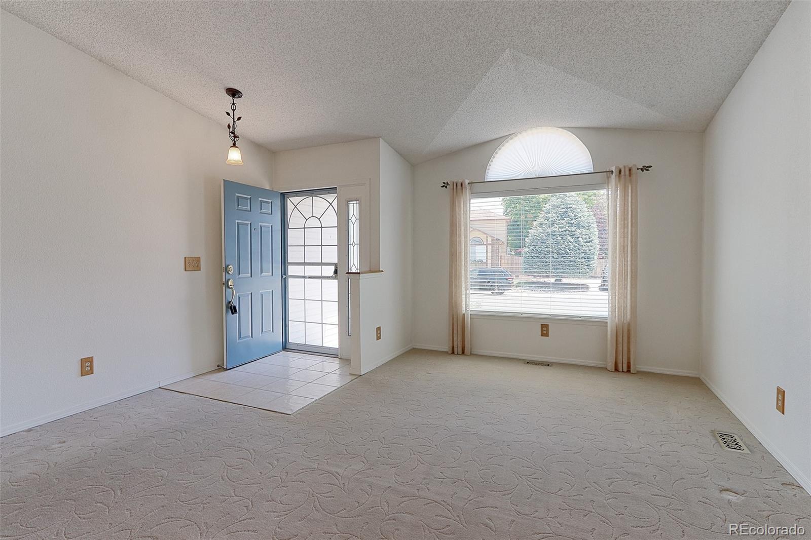 MLS Image #11 for 12935  lake circle drive,thornton, Colorado