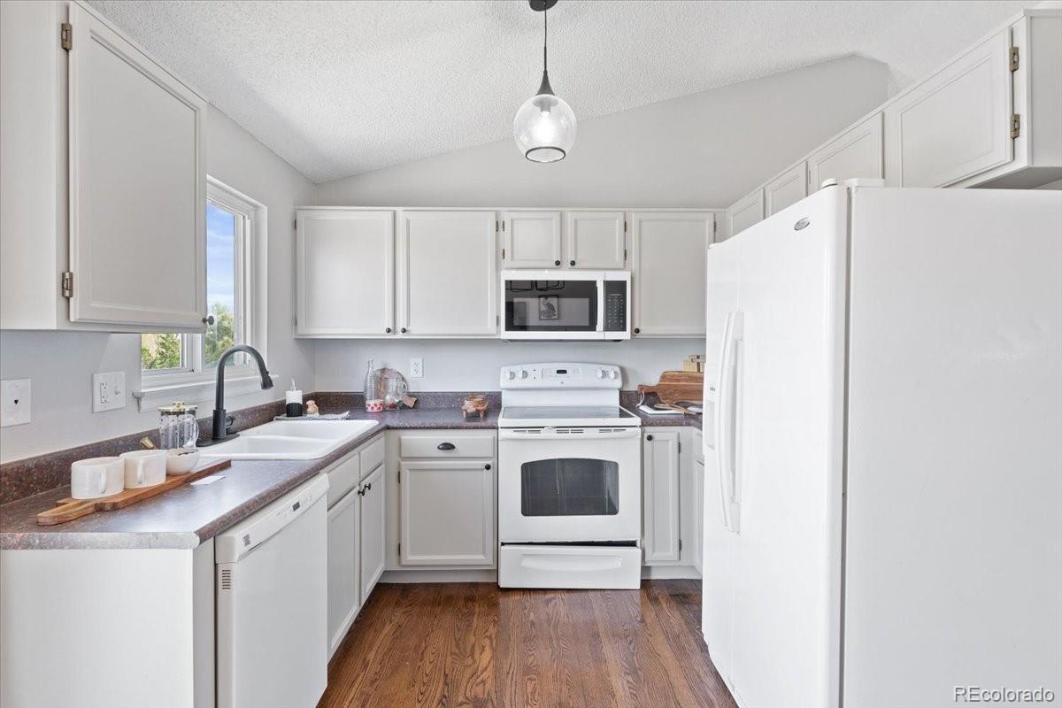 MLS Image #10 for 10895 w bowles place,littleton, Colorado