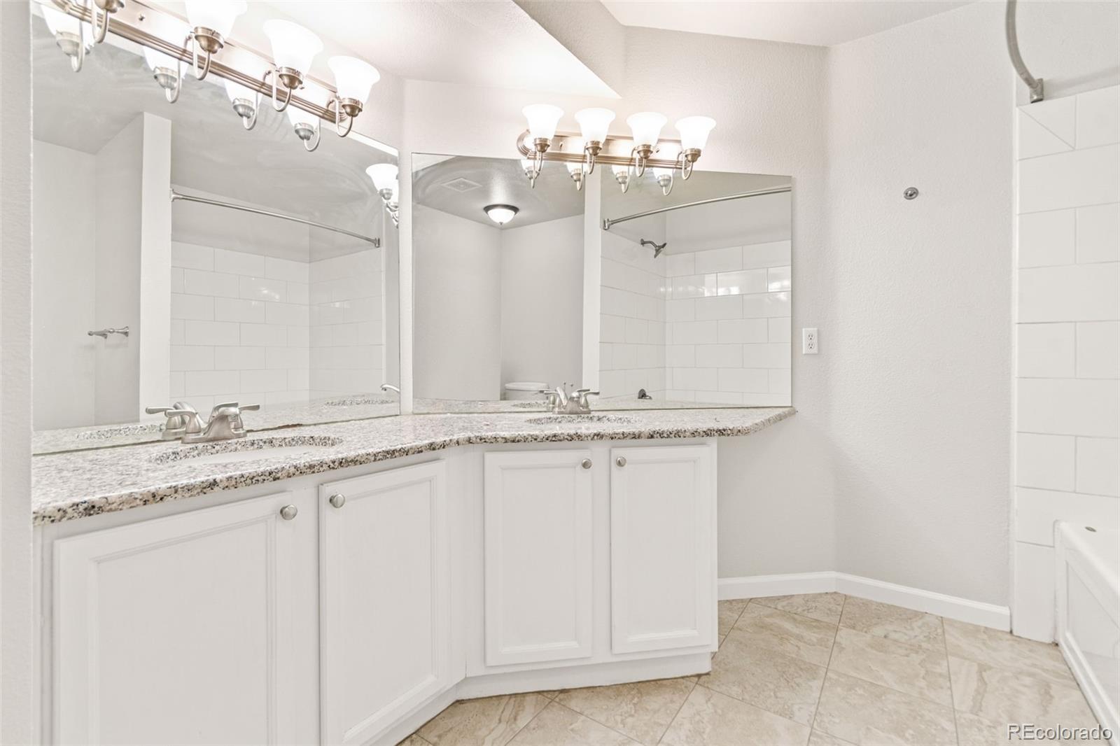 MLS Image #9 for 1461 s danube way,aurora, Colorado