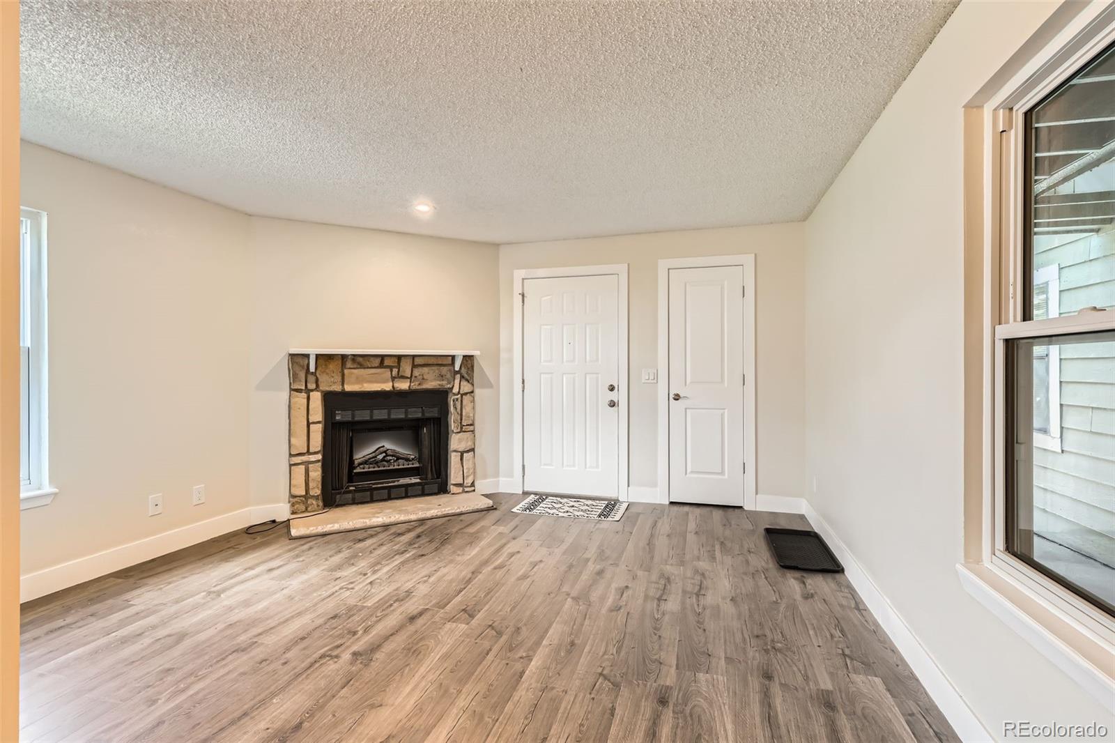 MLS Image #11 for 909 s dawson way 2,aurora, Colorado