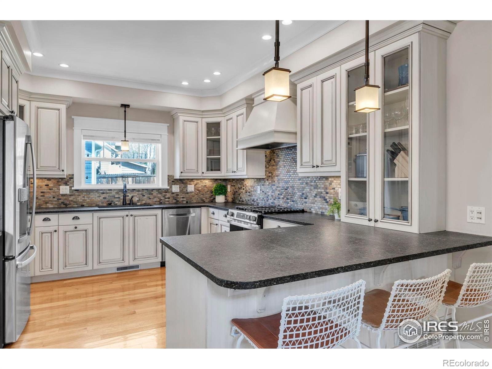 MLS Image #11 for 945  lincoln avenue,louisville, Colorado