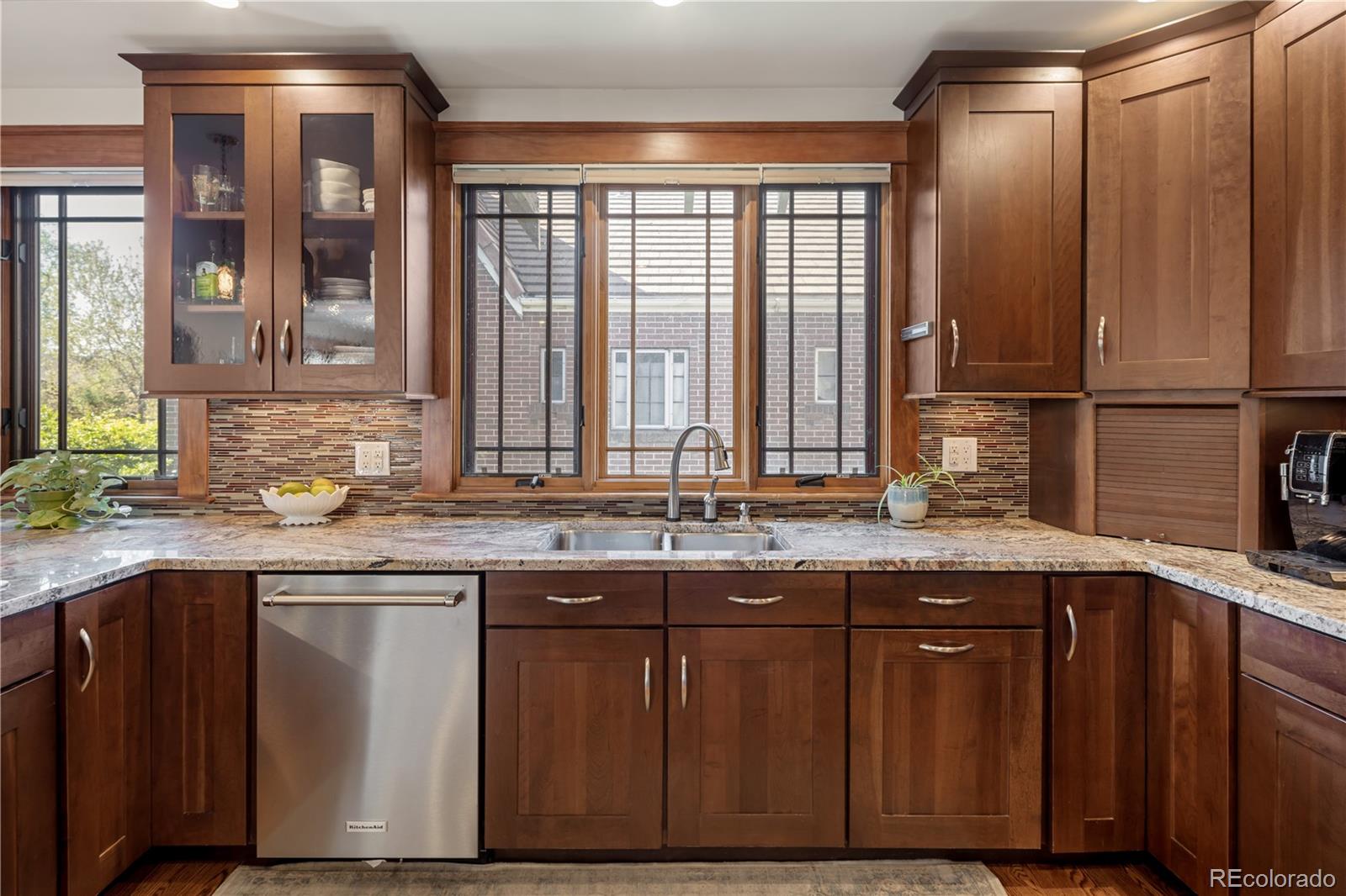 MLS Image #13 for 2591  albion street,denver, Colorado