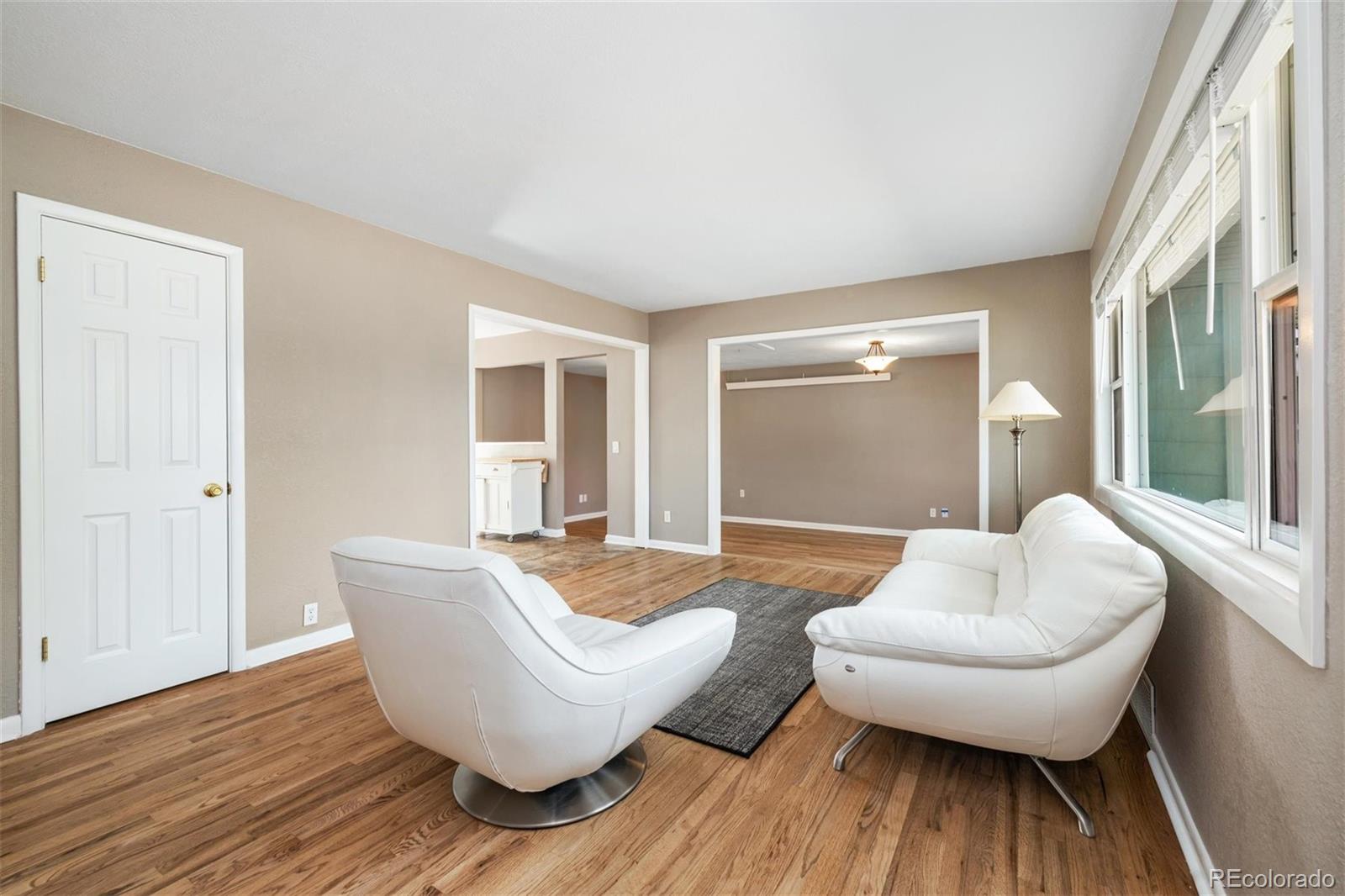 MLS Image #3 for 5142 s pennsylvania street,littleton, Colorado