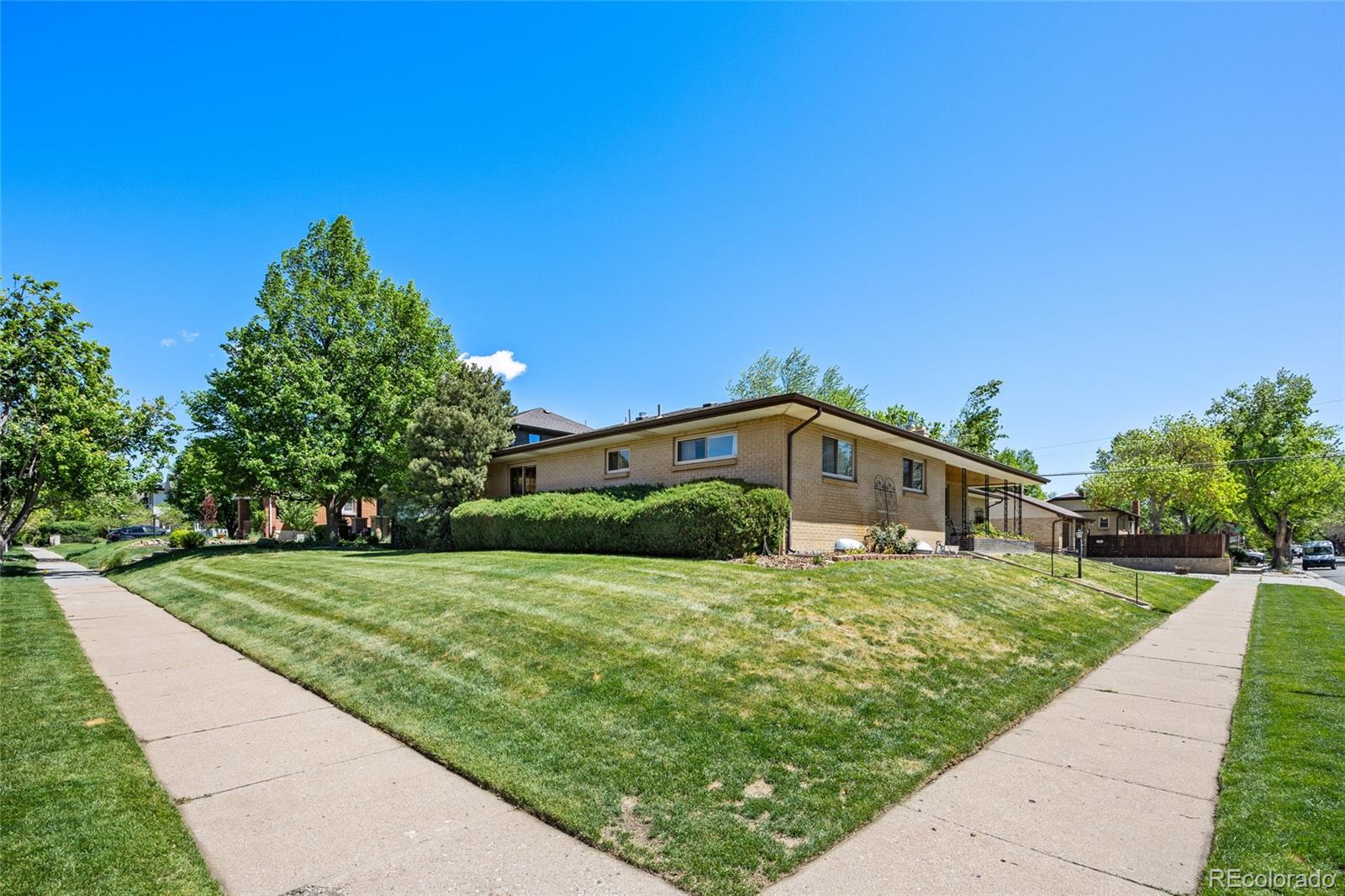 MLS Image #3 for 2501 e arkansas avenue,denver, Colorado