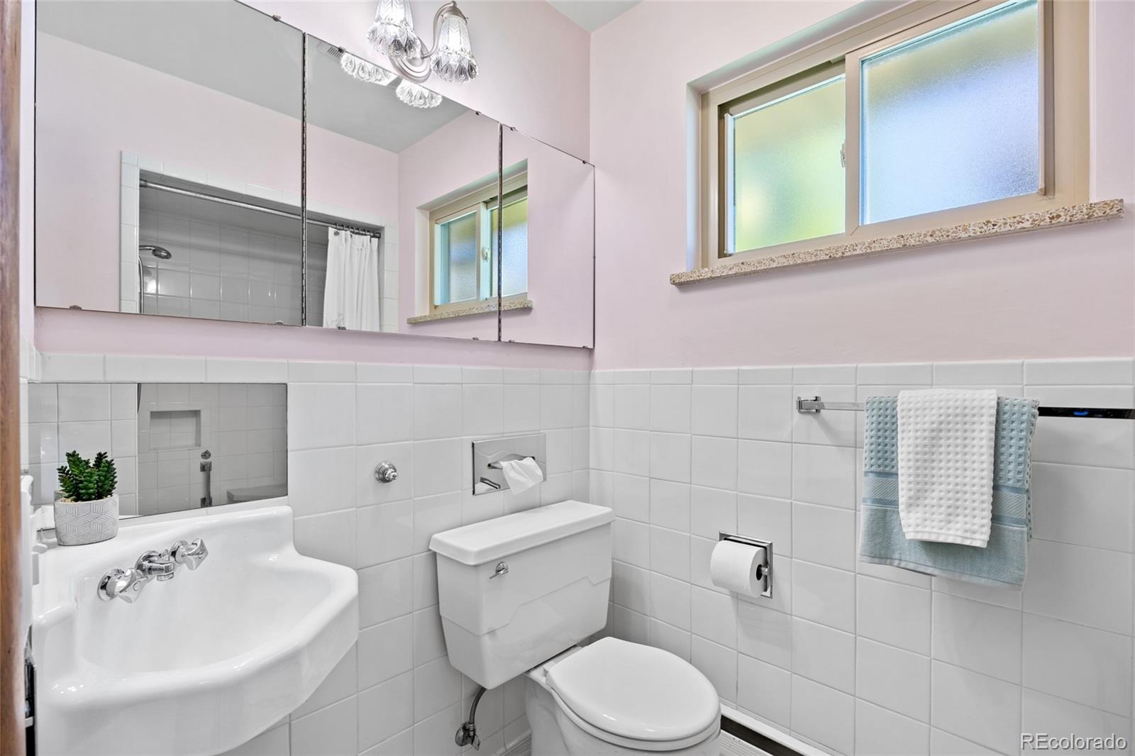 MLS Image #32 for 2501 e arkansas avenue,denver, Colorado