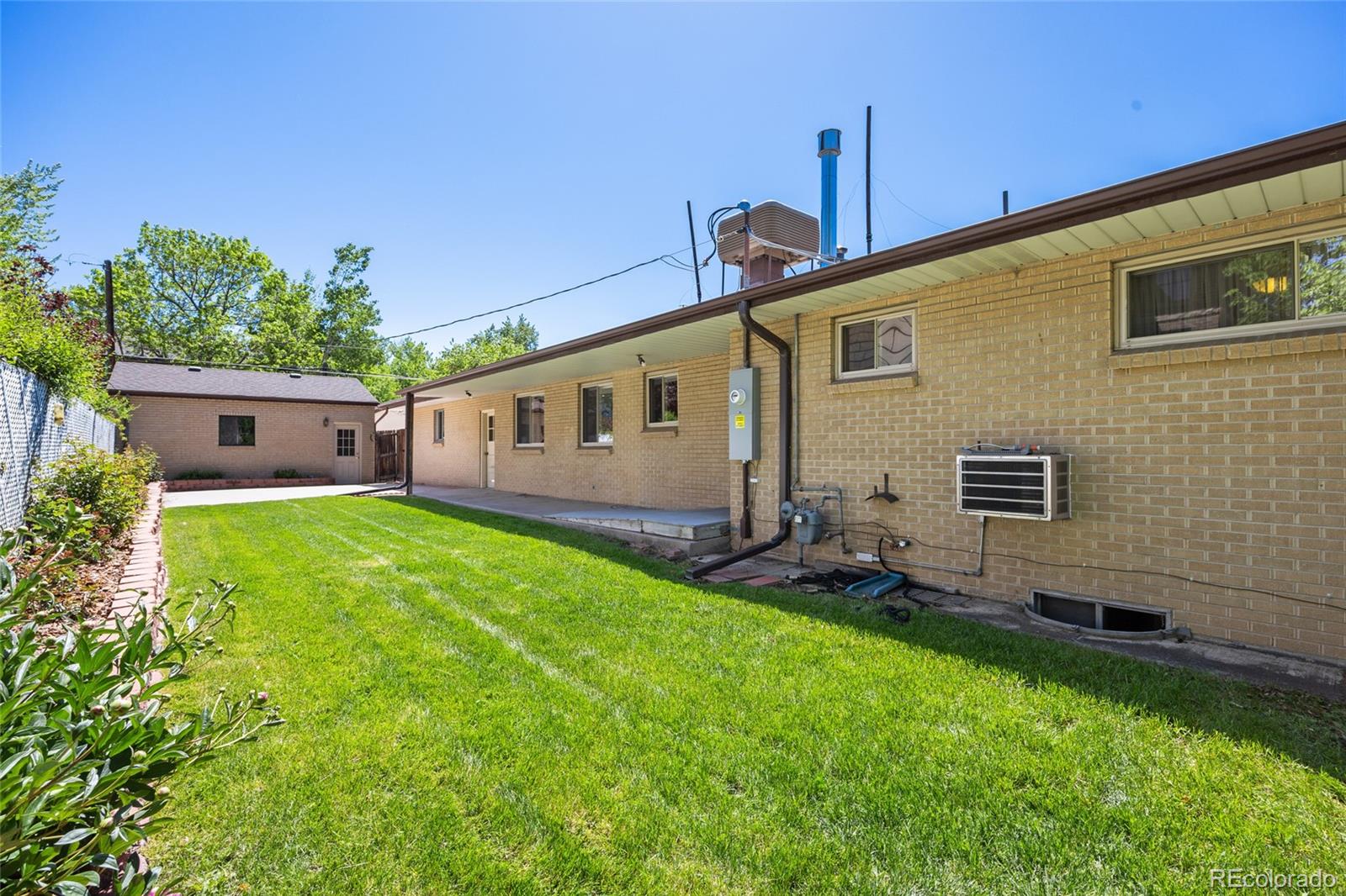 MLS Image #46 for 2501 e arkansas avenue,denver, Colorado