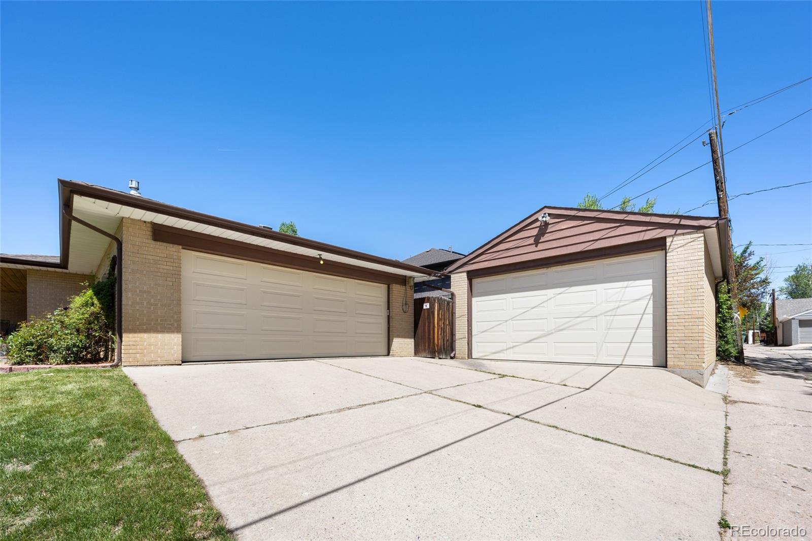 MLS Image #49 for 2501 e arkansas avenue,denver, Colorado