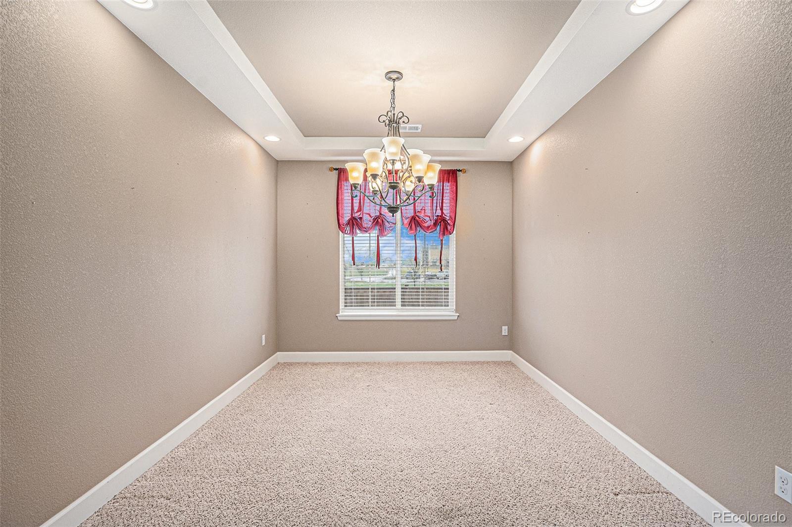 MLS Image #6 for 5521  ensenada street,denver, Colorado