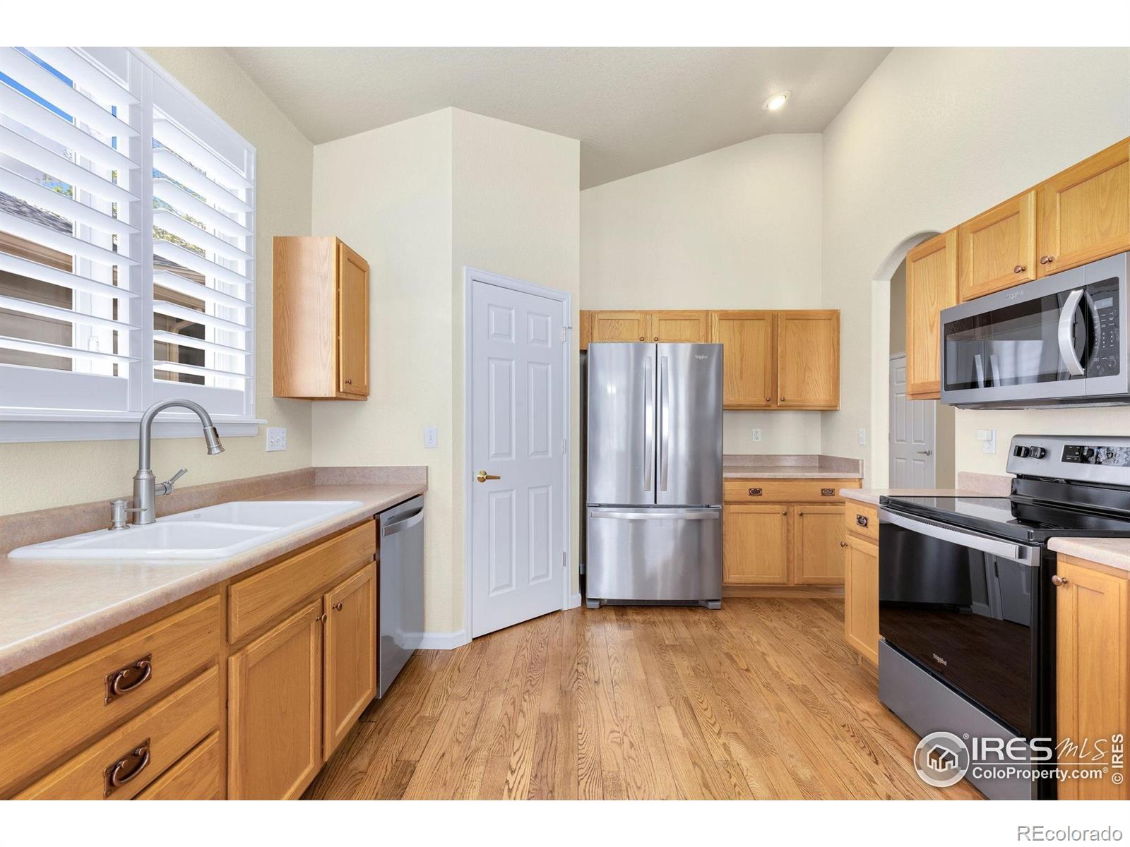 MLS Image #6 for 1810  signature court,longmont, Colorado