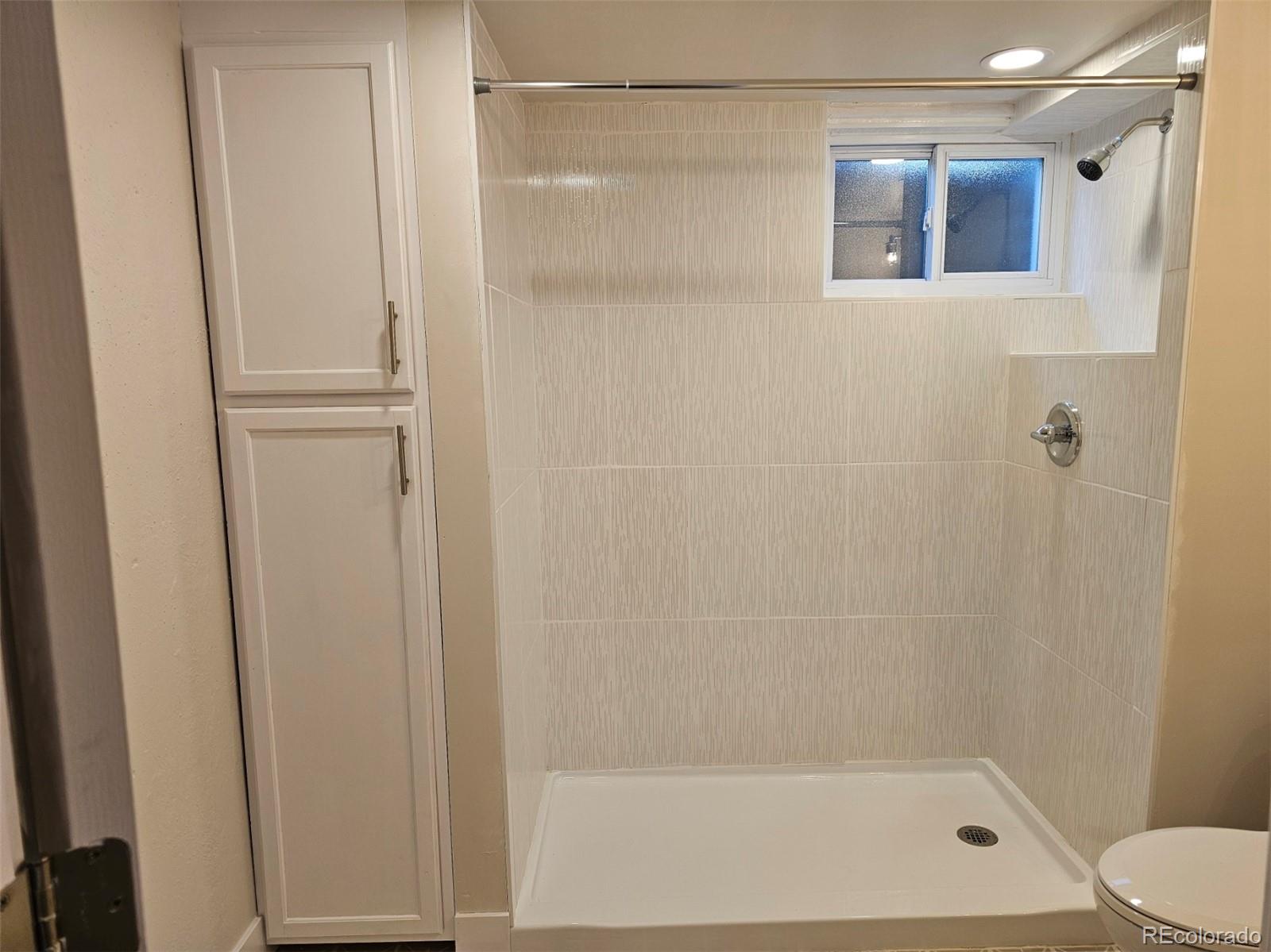 MLS Image #27 for 2274 s cherry street,denver, Colorado