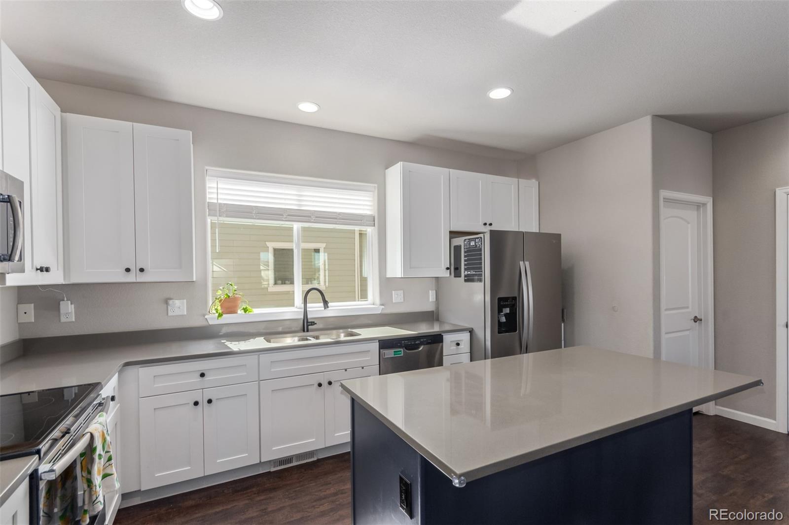 MLS Image #10 for 11250  florence street,commerce city, Colorado