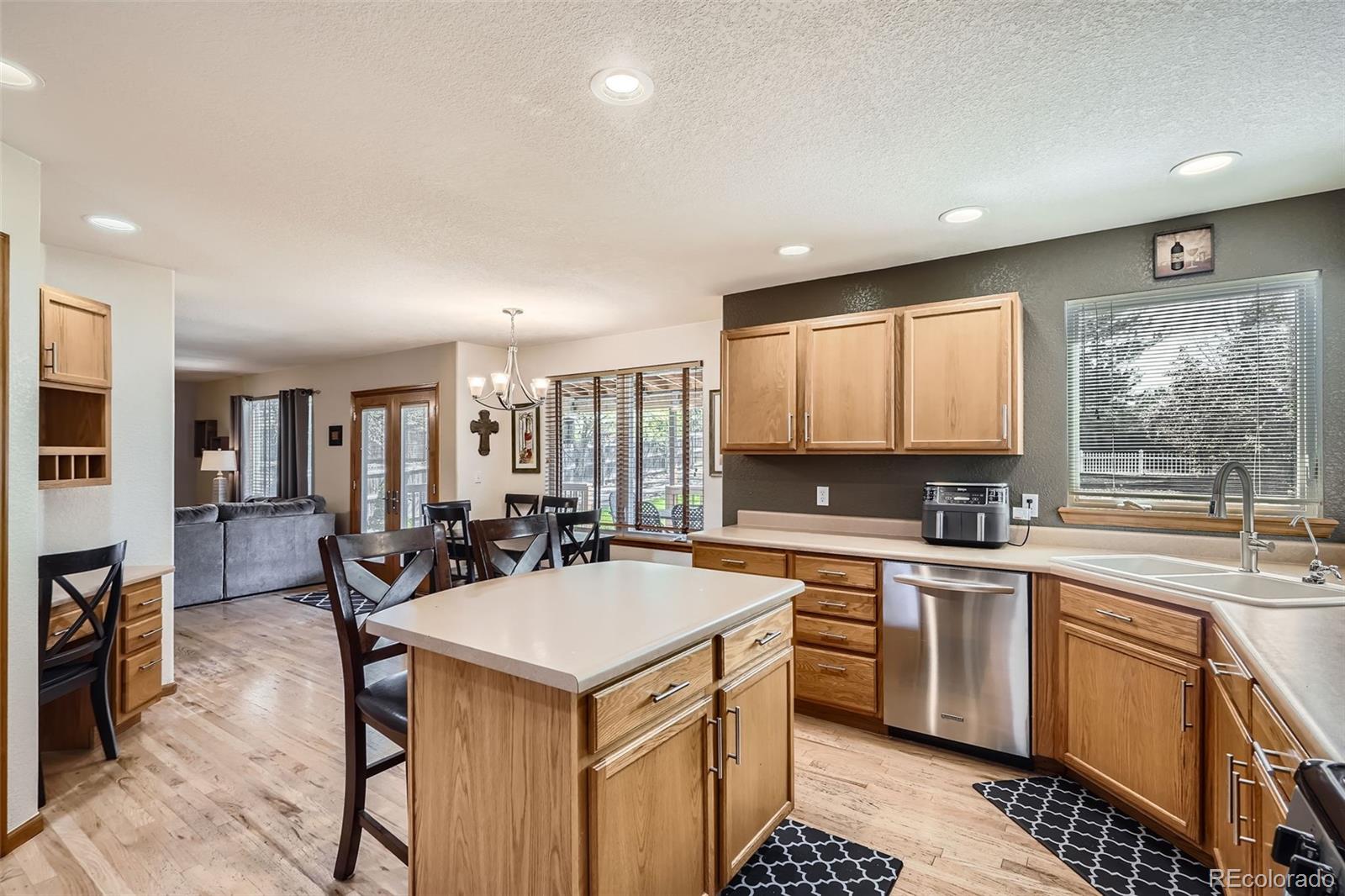 MLS Image #8 for 13330  york way,thornton, Colorado