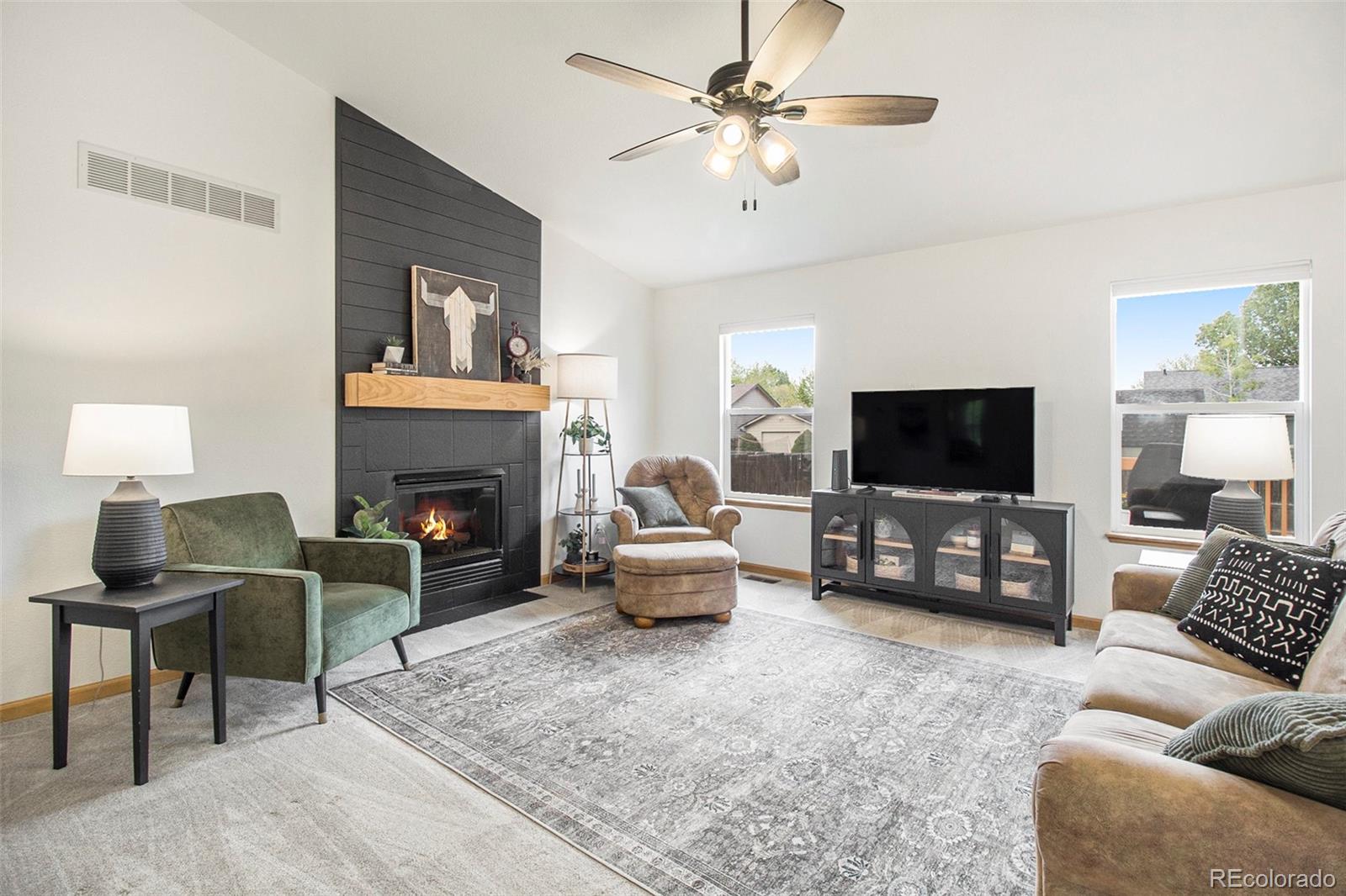MLS Image #3 for 2045  parkwood drive,johnstown, Colorado