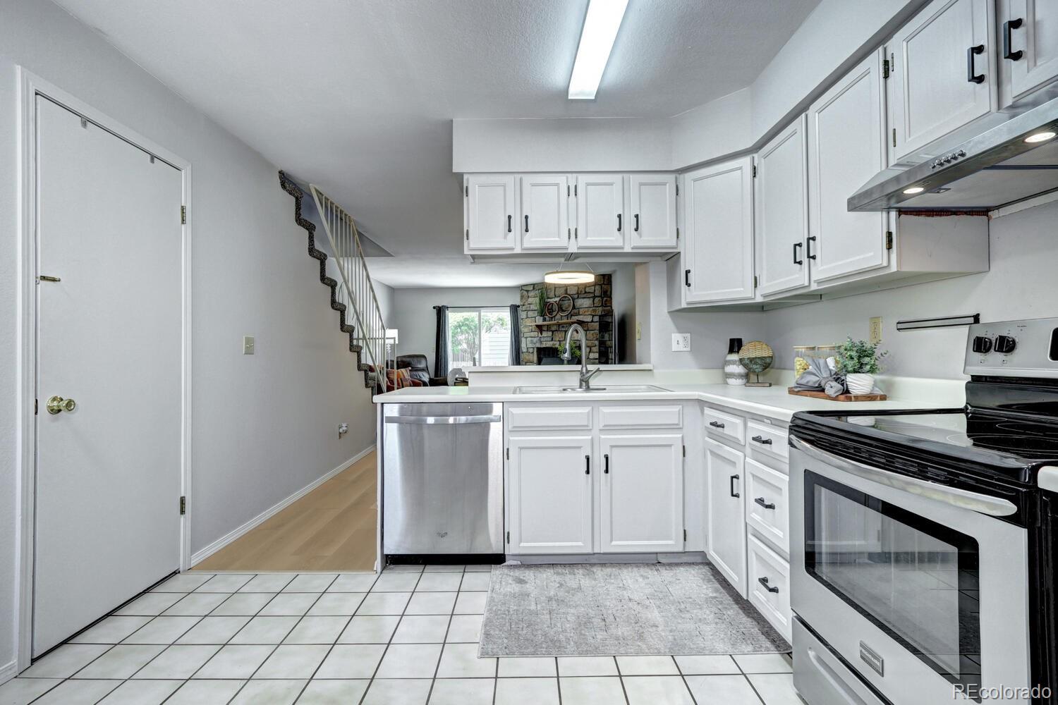 MLS Image #3 for 19804  summerset lane,parker, Colorado