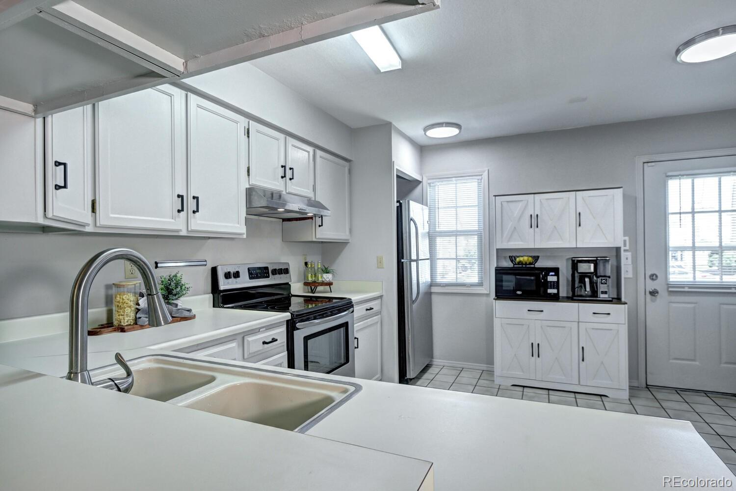 MLS Image #4 for 19804  summerset lane,parker, Colorado