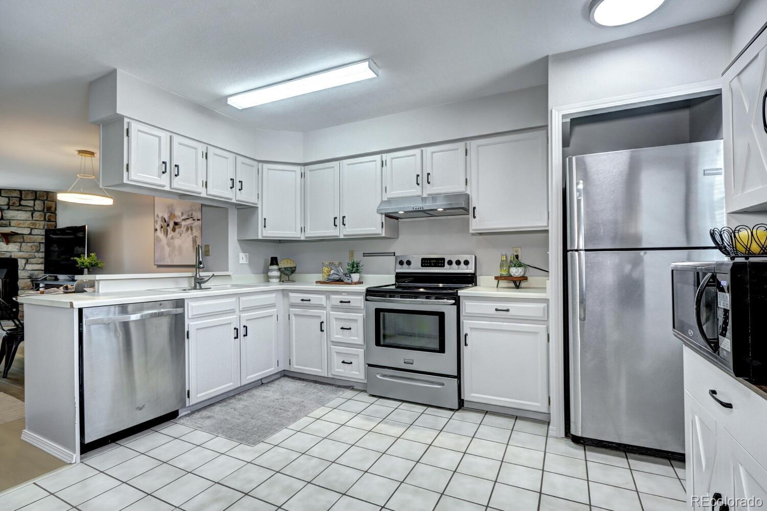 MLS Image #7 for 19804  summerset lane,parker, Colorado