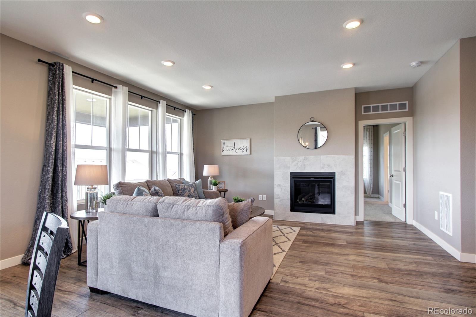 MLS Image #10 for 4090  forever circle,castle rock, Colorado
