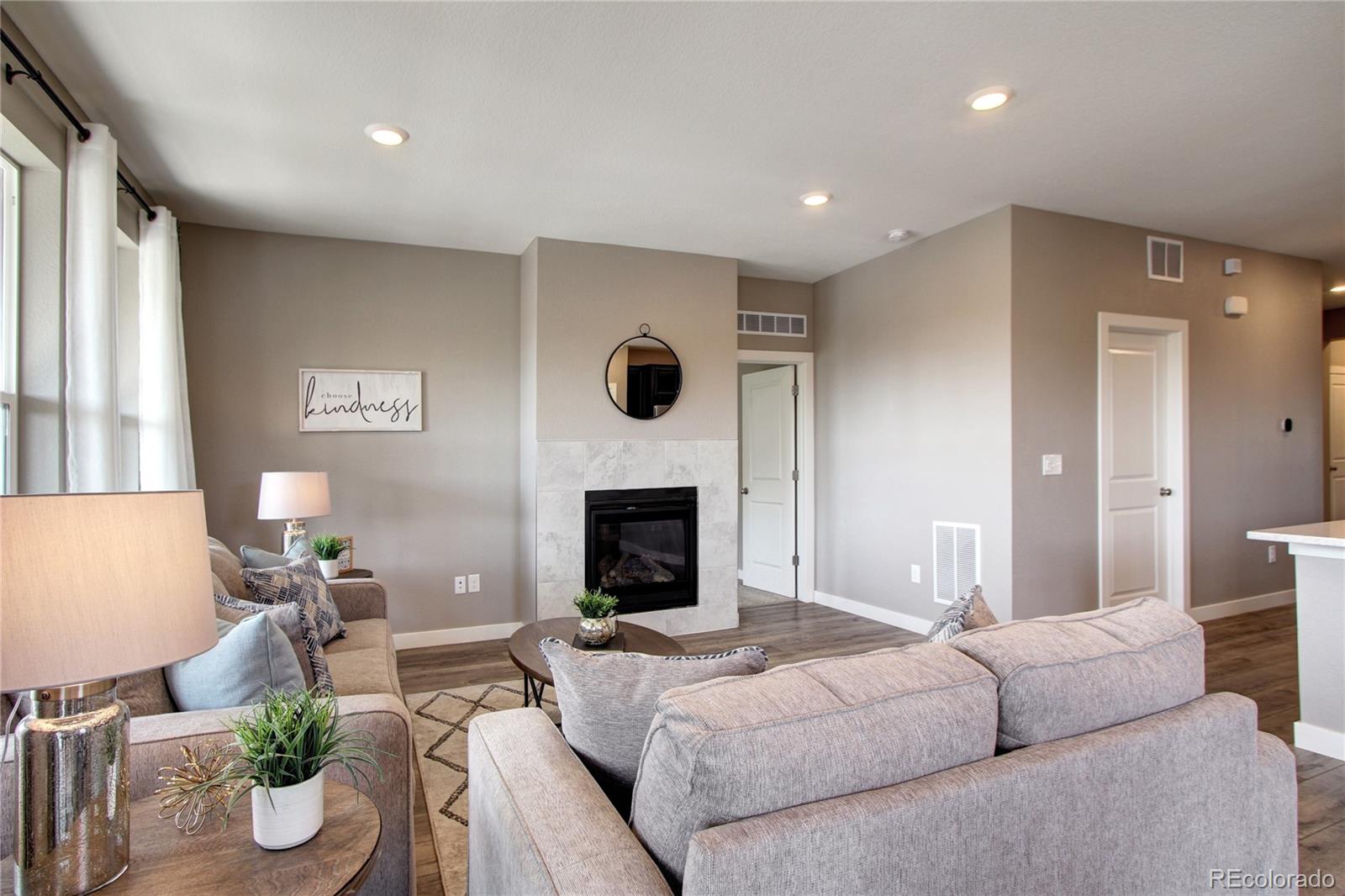 MLS Image #13 for 4090  forever circle,castle rock, Colorado