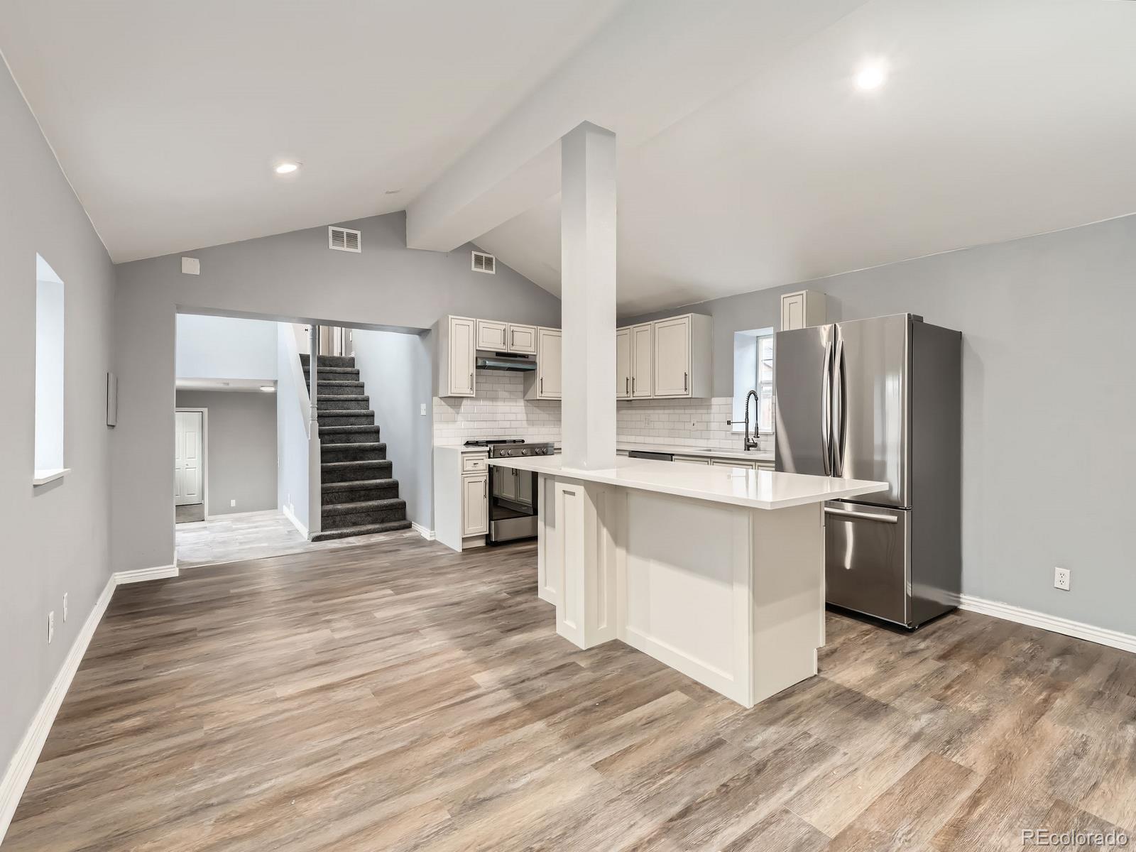 MLS Image #2 for 825 s quitman street,denver, Colorado