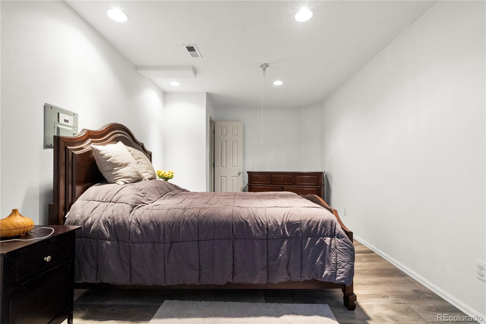 MLS Image #23 for 1118 s duquesne circle,aurora, Colorado