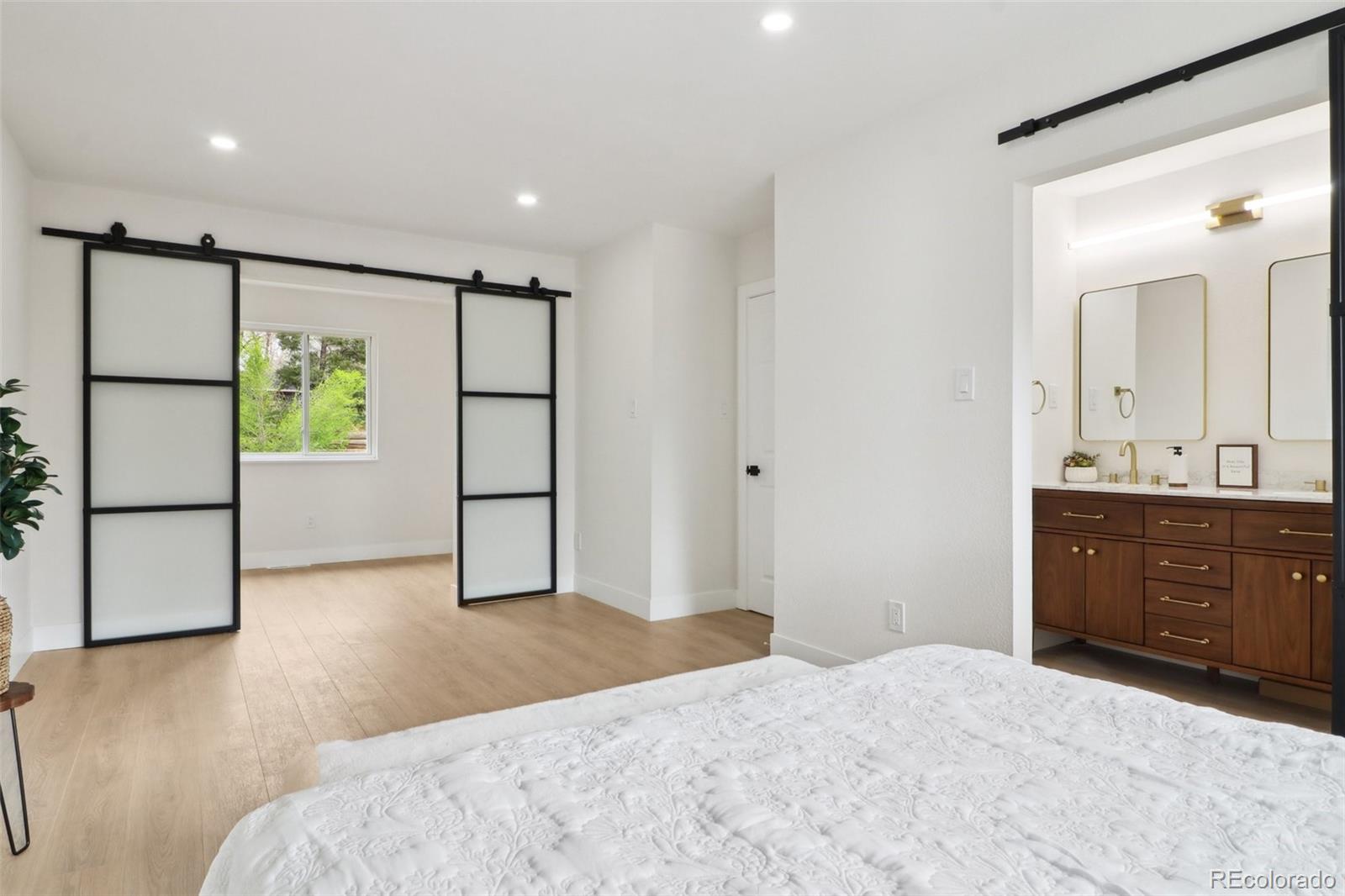MLS Image #31 for 7114 s costilla street,littleton, Colorado