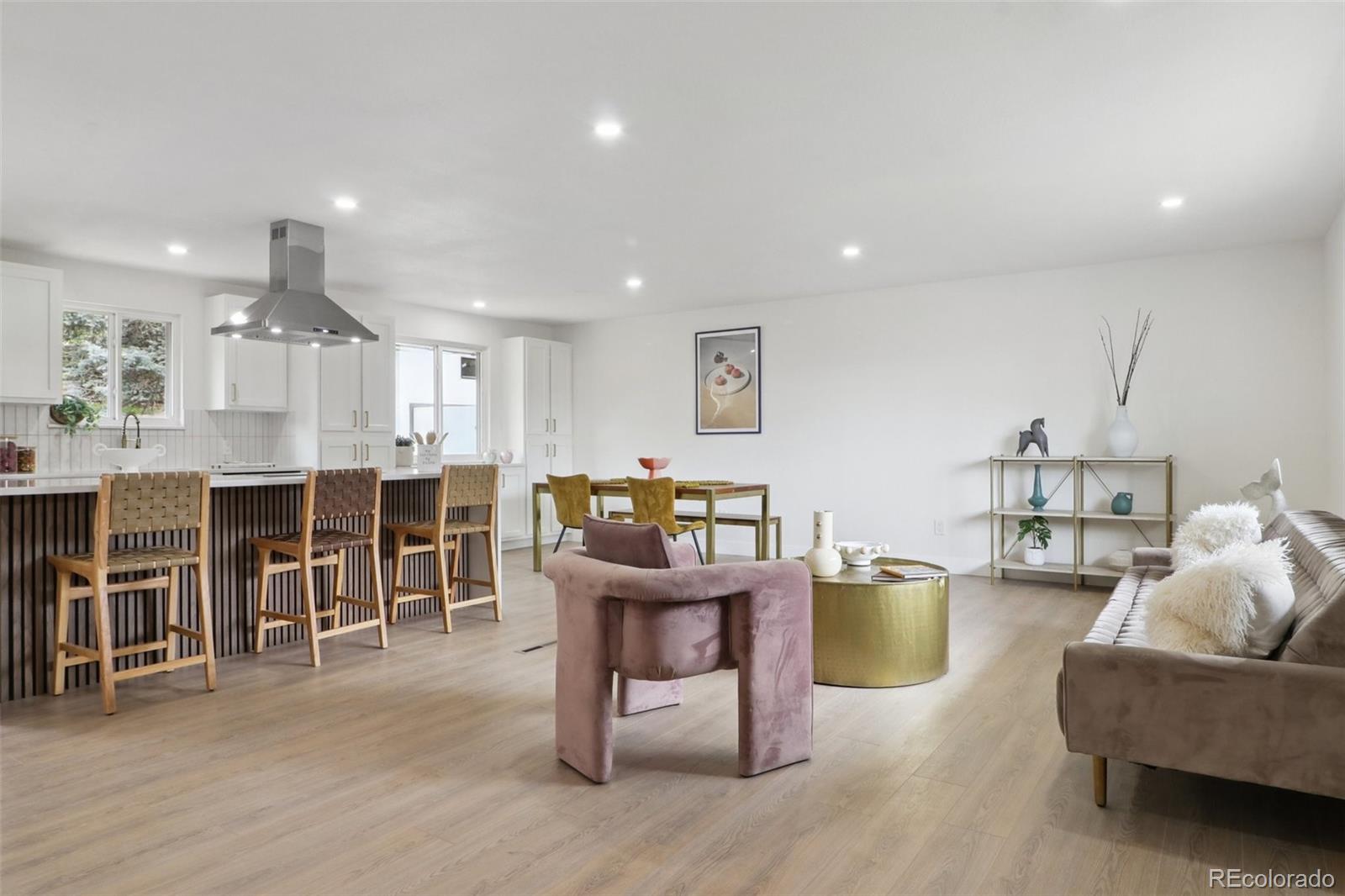 MLS Image #6 for 7114 s costilla street,littleton, Colorado