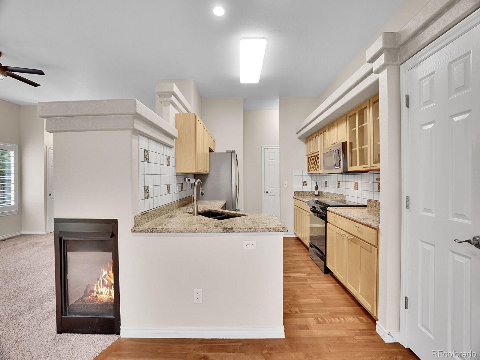 MLS Image #10 for 4501 s tabor court,morrison, Colorado