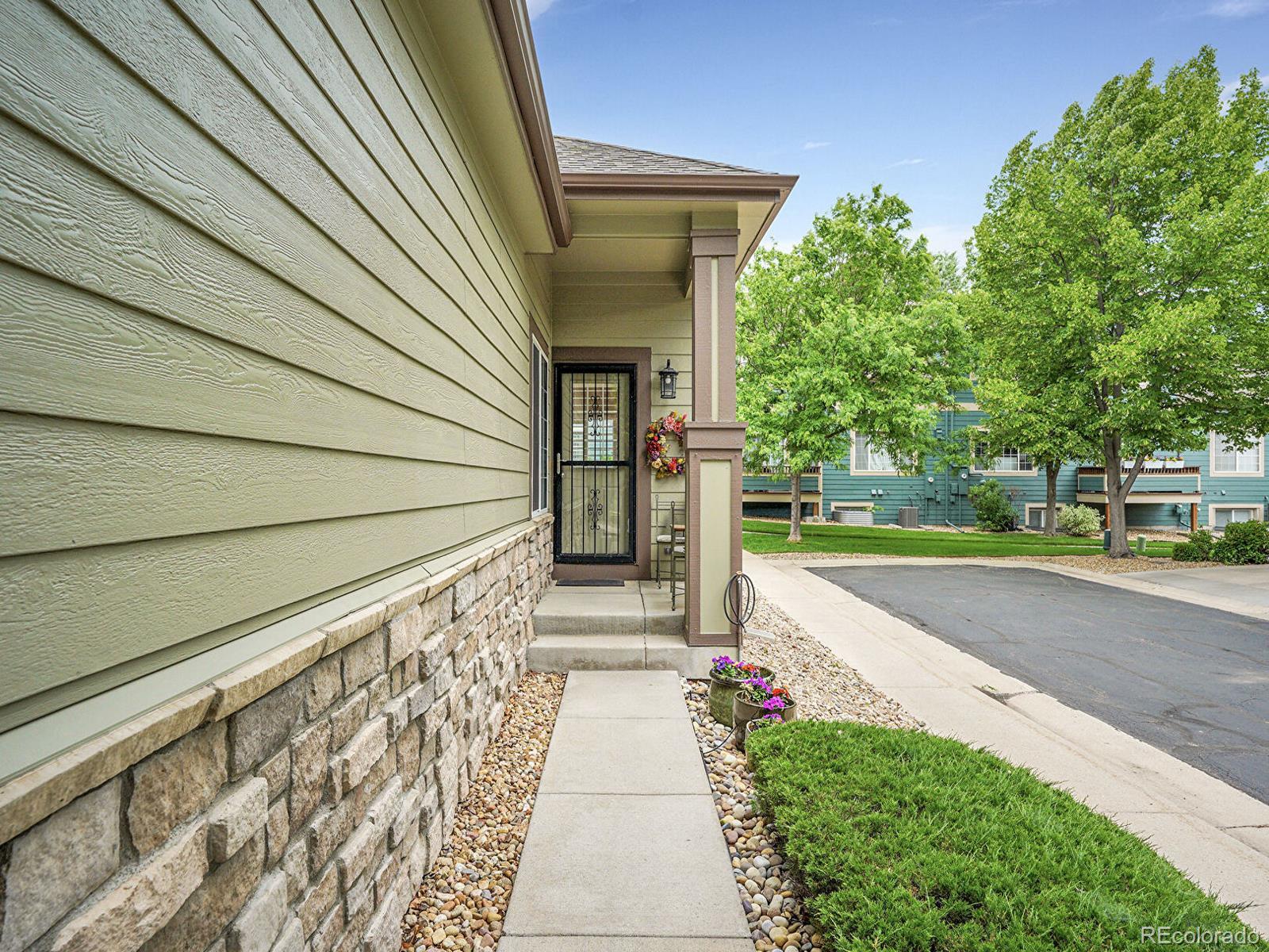 MLS Image #3 for 4501 s tabor court,morrison, Colorado