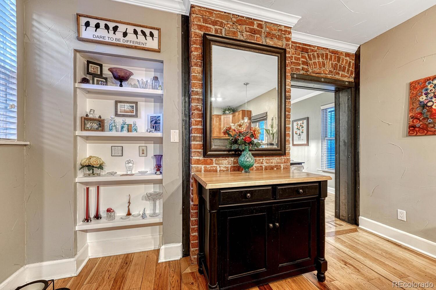 MLS Image #12 for 1729 n clarkson street,denver, Colorado