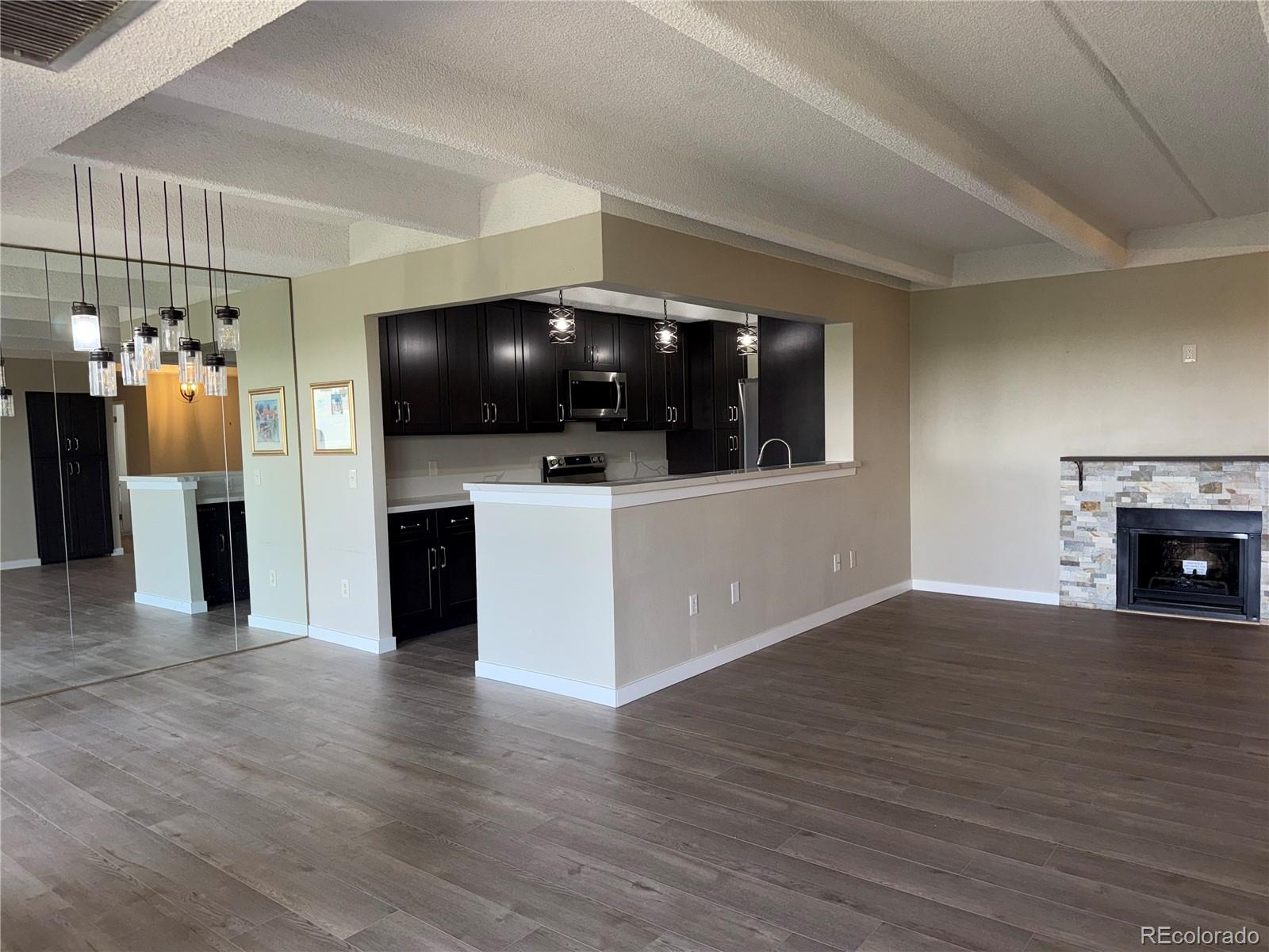 MLS Image #5 for 7865 e mississippi avenue,denver, Colorado