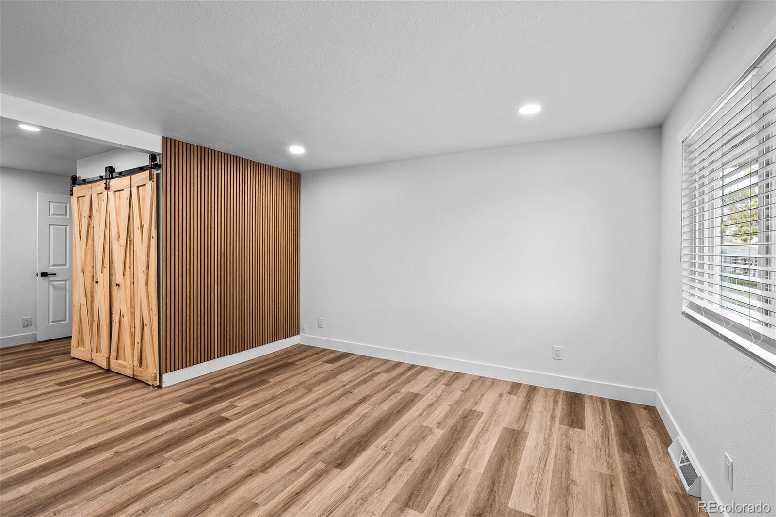 MLS Image #11 for 3220 w 8th avenue,denver, Colorado