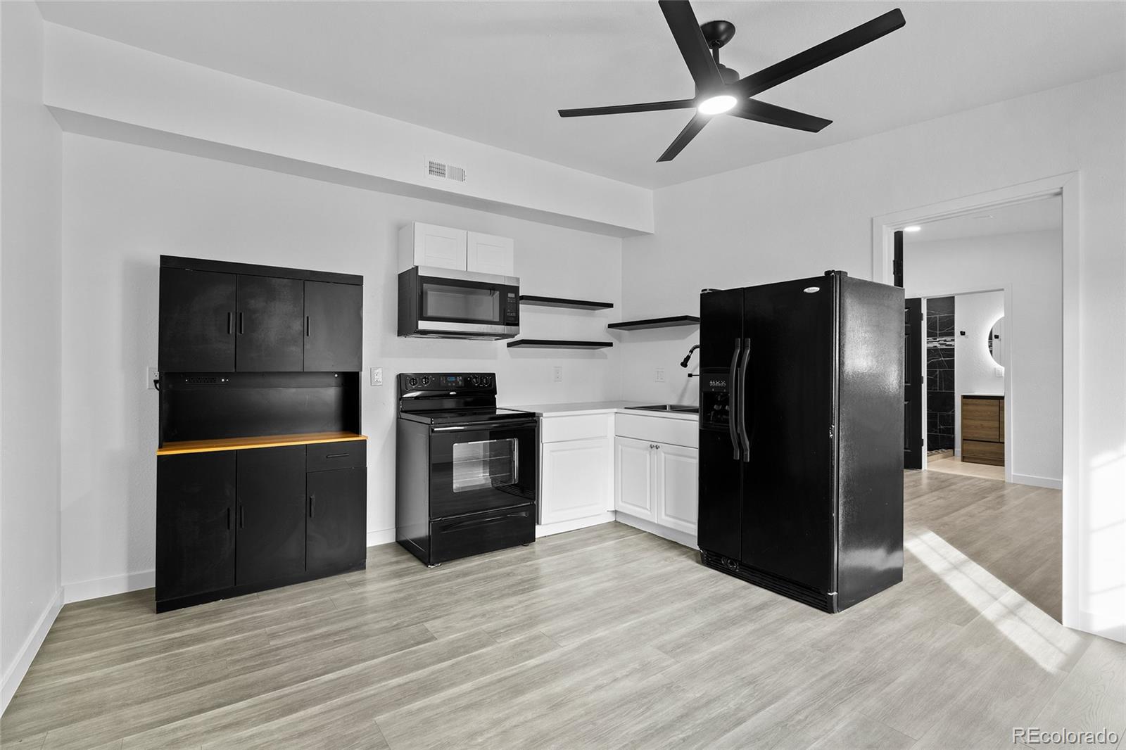 MLS Image #31 for 3220 w 8th avenue,denver, Colorado