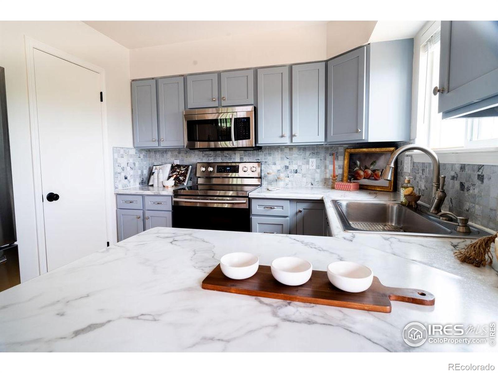 MLS Image #10 for 478  slippery elm court,loveland, Colorado