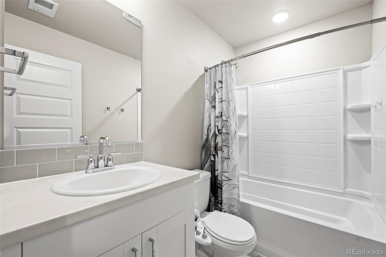 MLS Image #11 for 653 s hoover avenue,fort lupton, Colorado