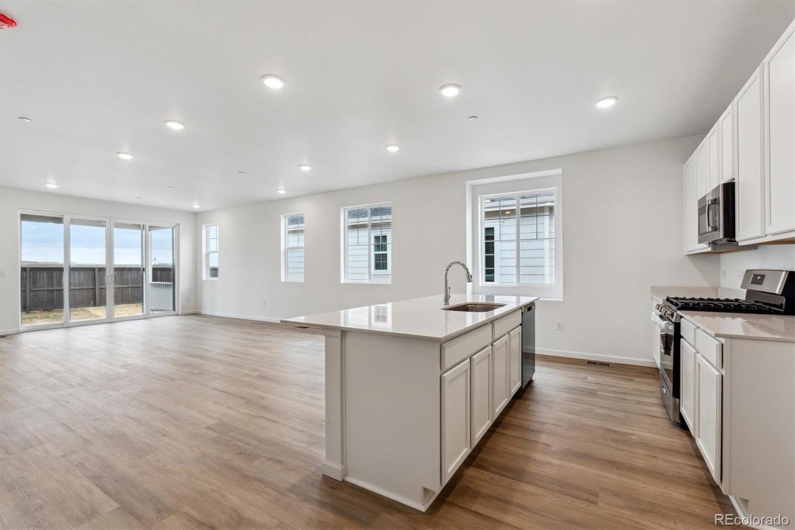 MLS Image #4 for 19110 e 96th place,commerce city, Colorado