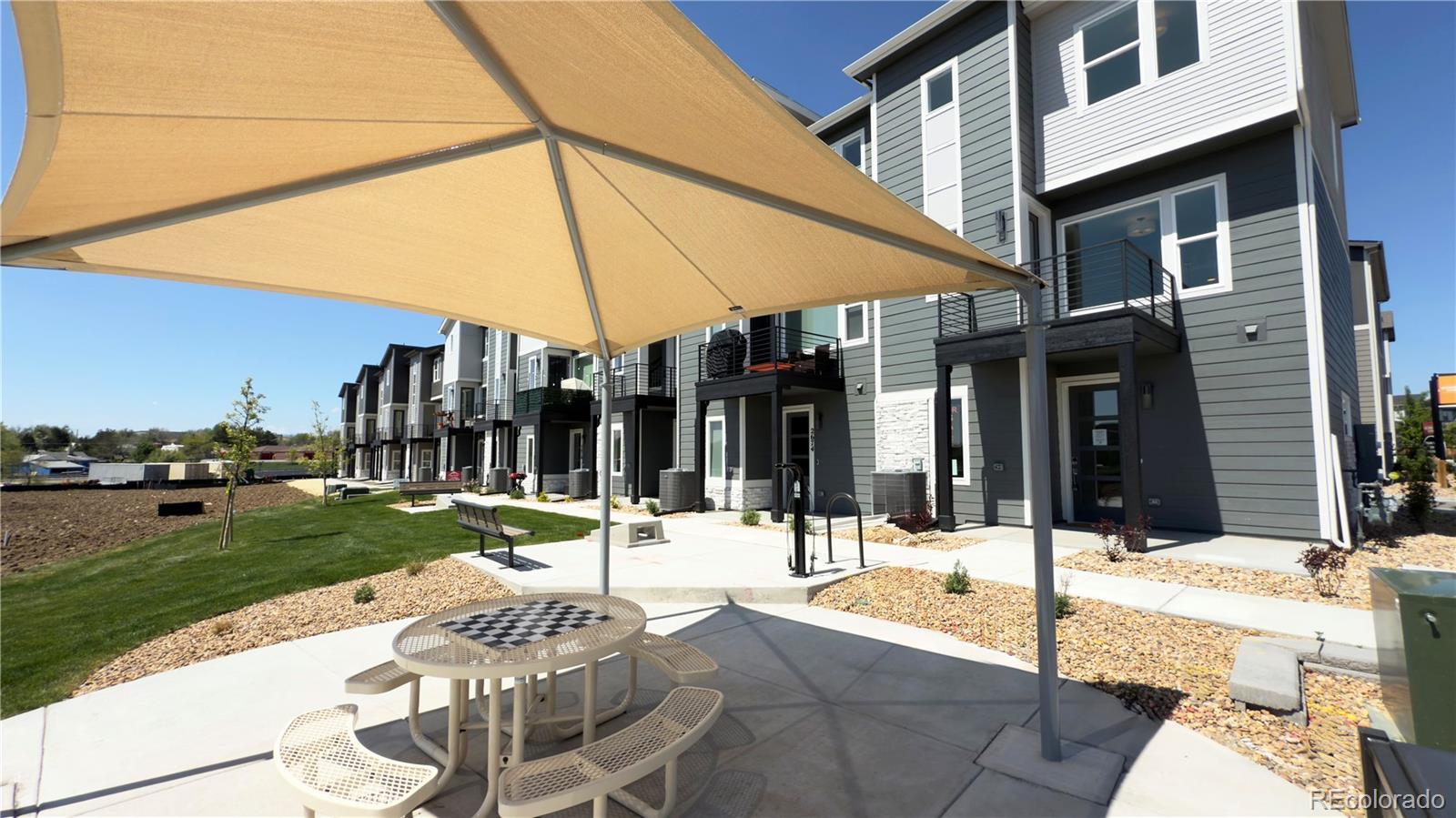 MLS Image #11 for 2668 w 68th avenue,denver, Colorado