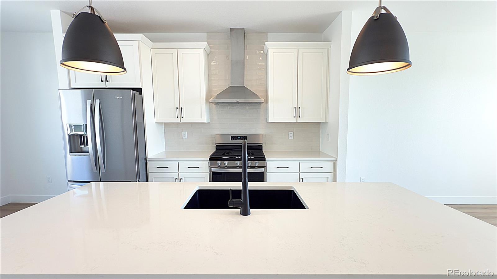 MLS Image #4 for 2668 w 68th avenue,denver, Colorado