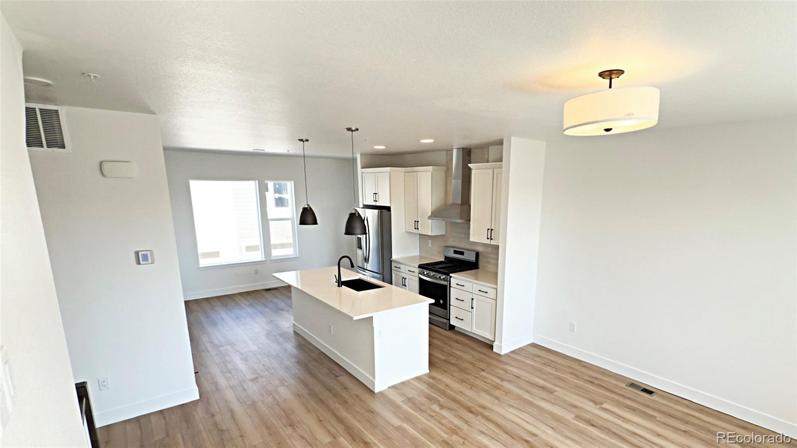 MLS Image #6 for 2668 w 68th avenue,denver, Colorado
