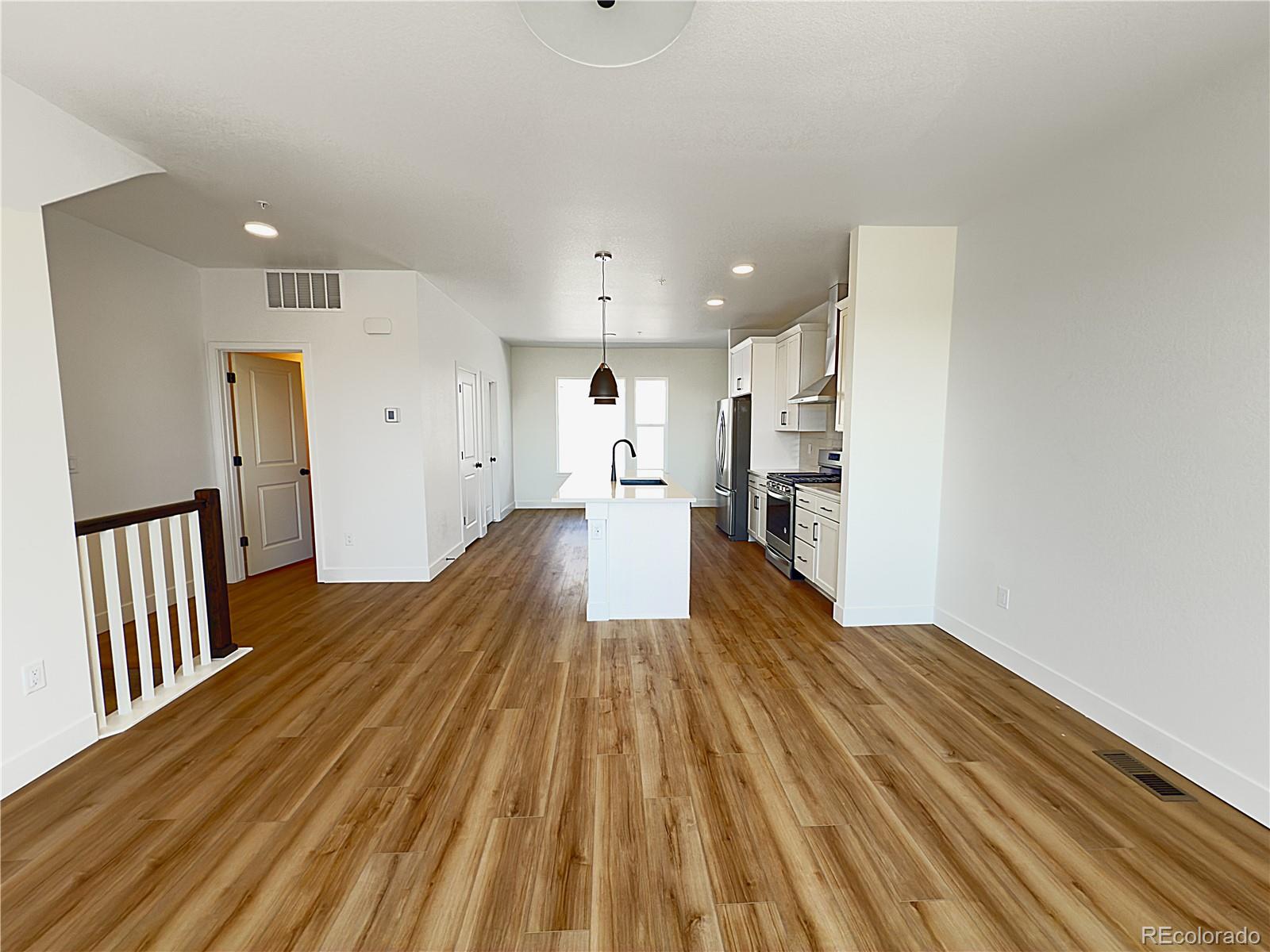 MLS Image #7 for 2668 w 68th avenue,denver, Colorado