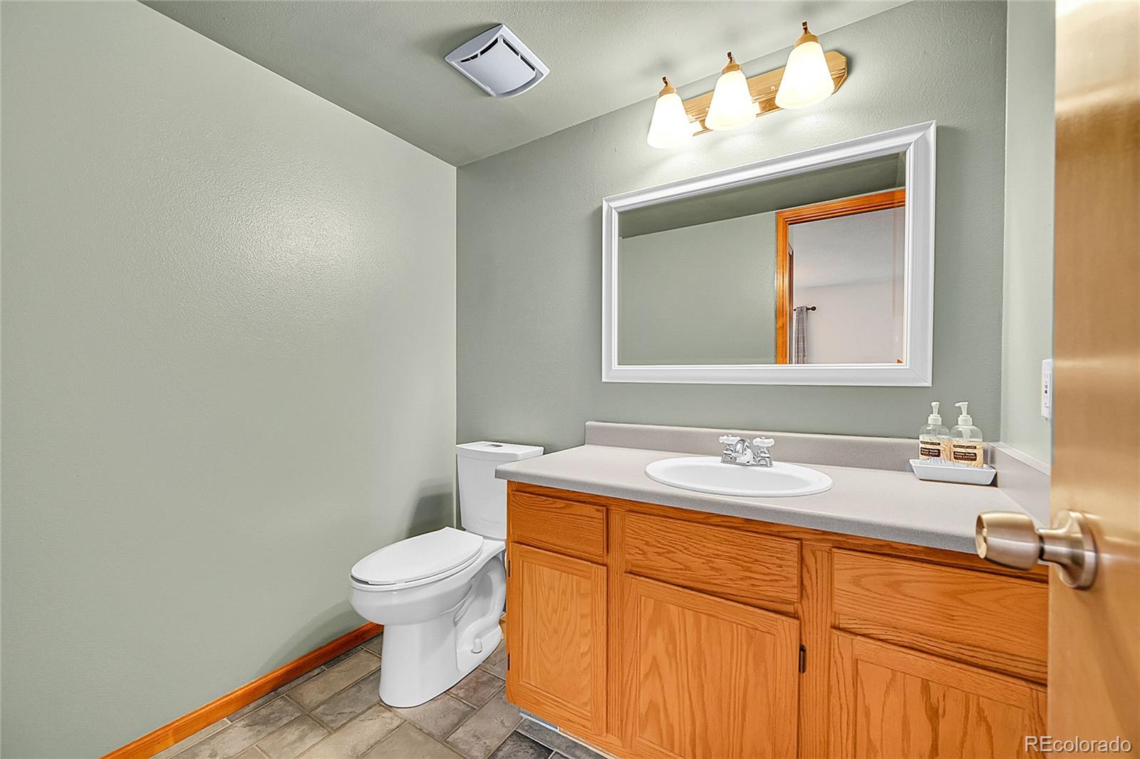 MLS Image #13 for 12287 w aqueduct drive,littleton, Colorado