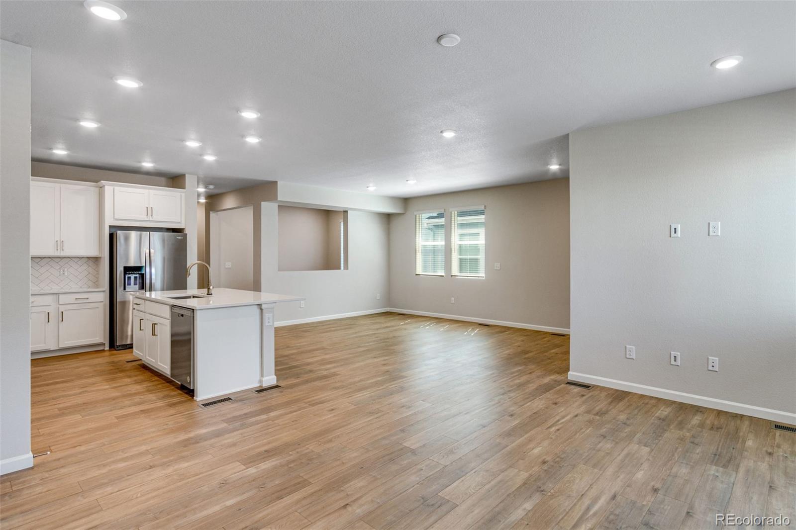MLS Image #13 for 1443  great western drive,longmont, Colorado